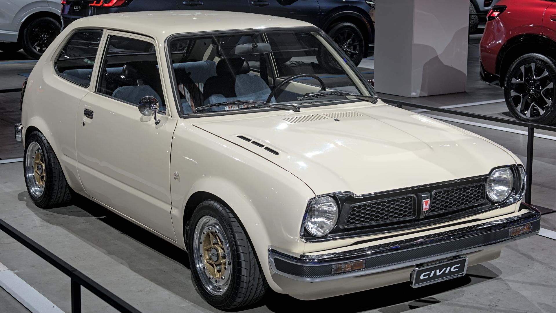 File:Honda Civic (1972) Auto Zuerich 2024 DSC 6508.jpg