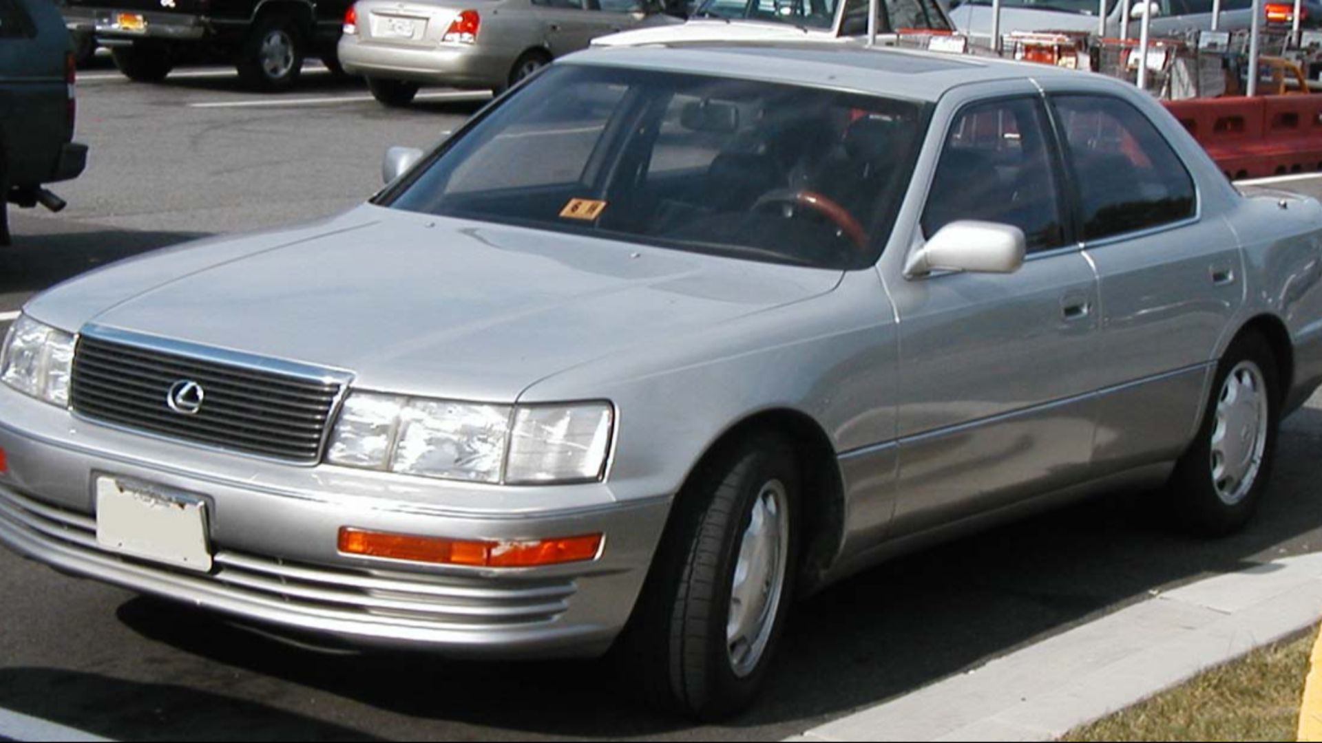 File:LexusLS400.jpg