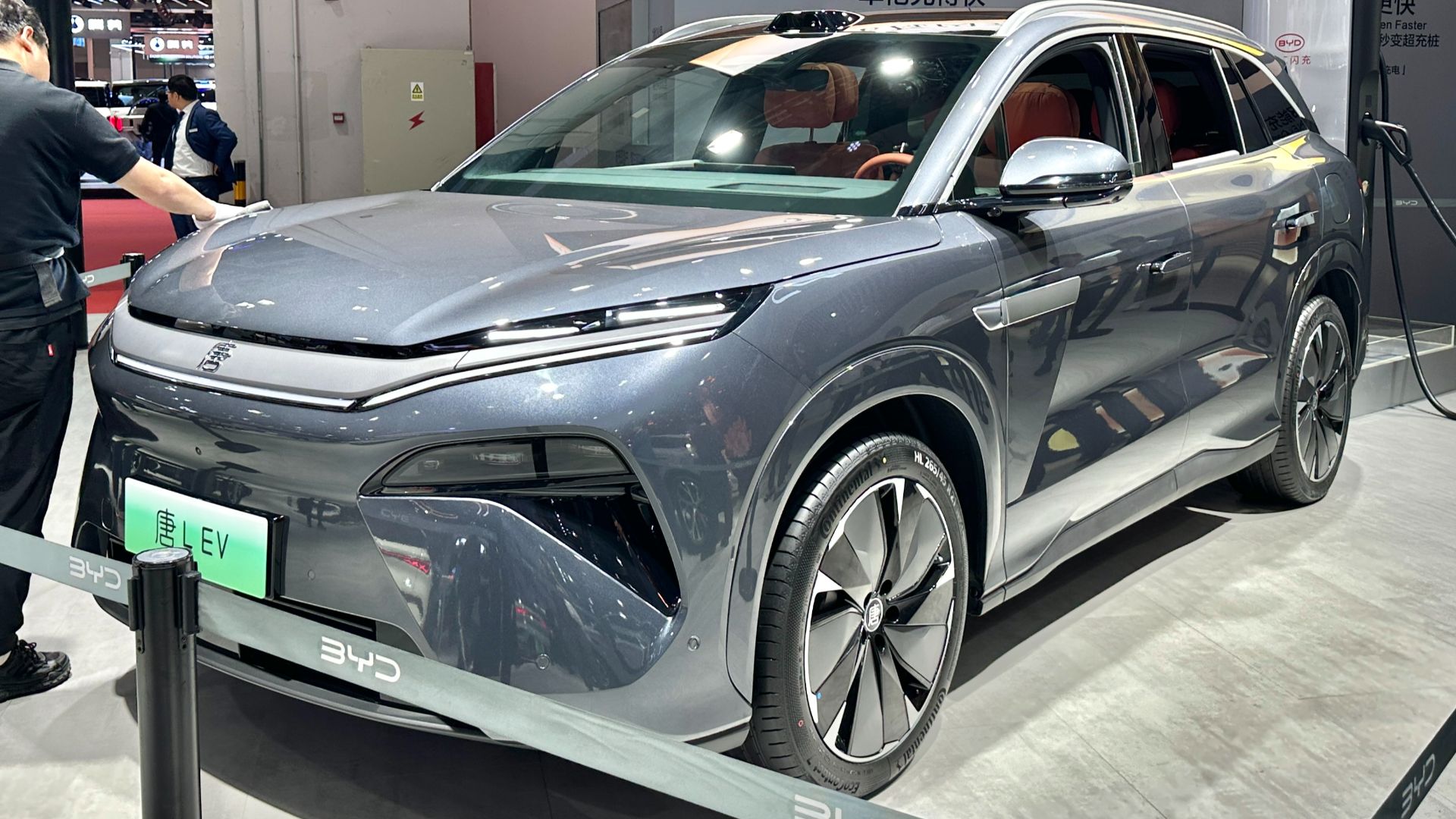 File:BYD Tang L EV 001.jpg