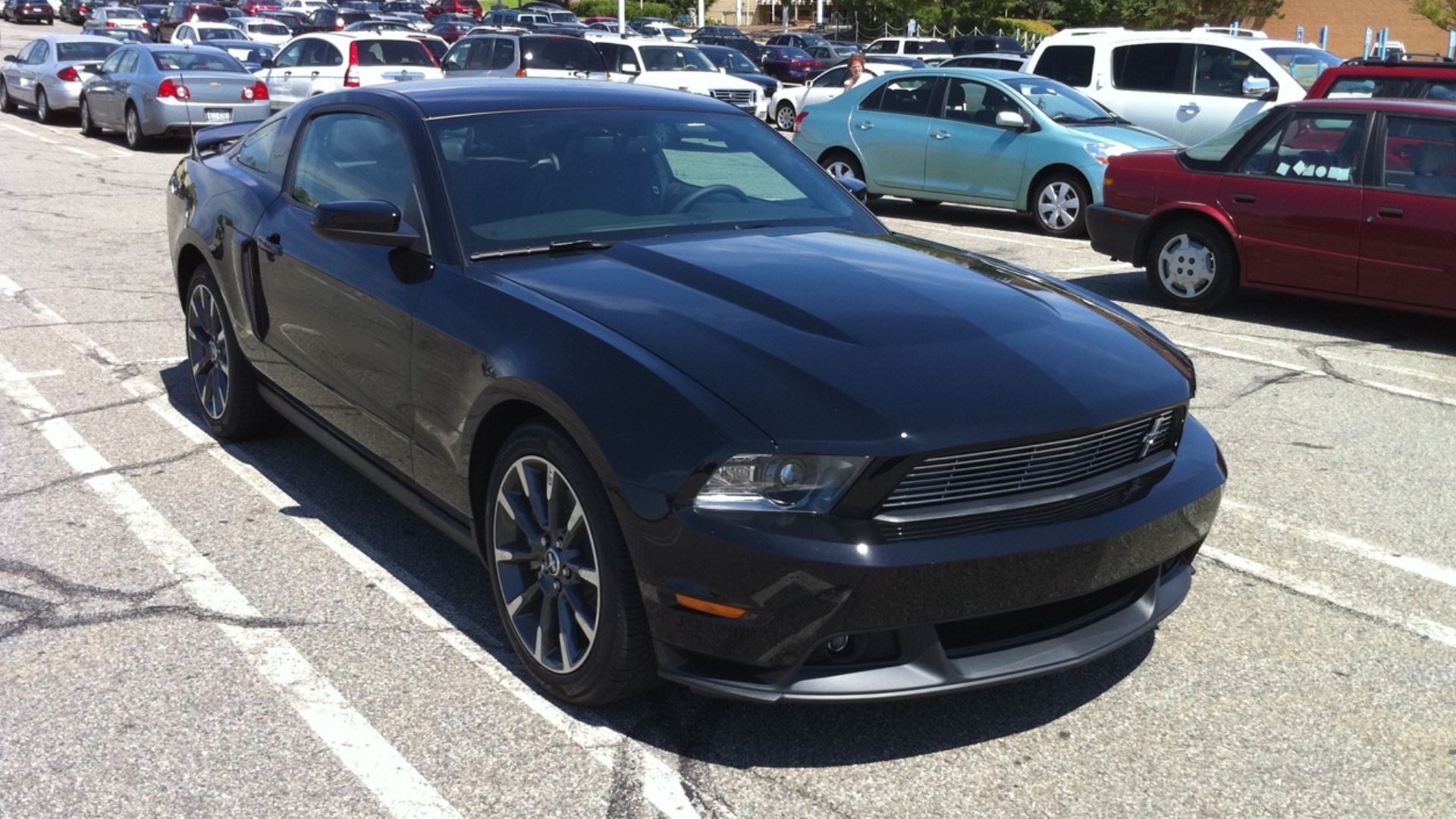 File:2011 Ford Mustang GT-CS Black.jpg