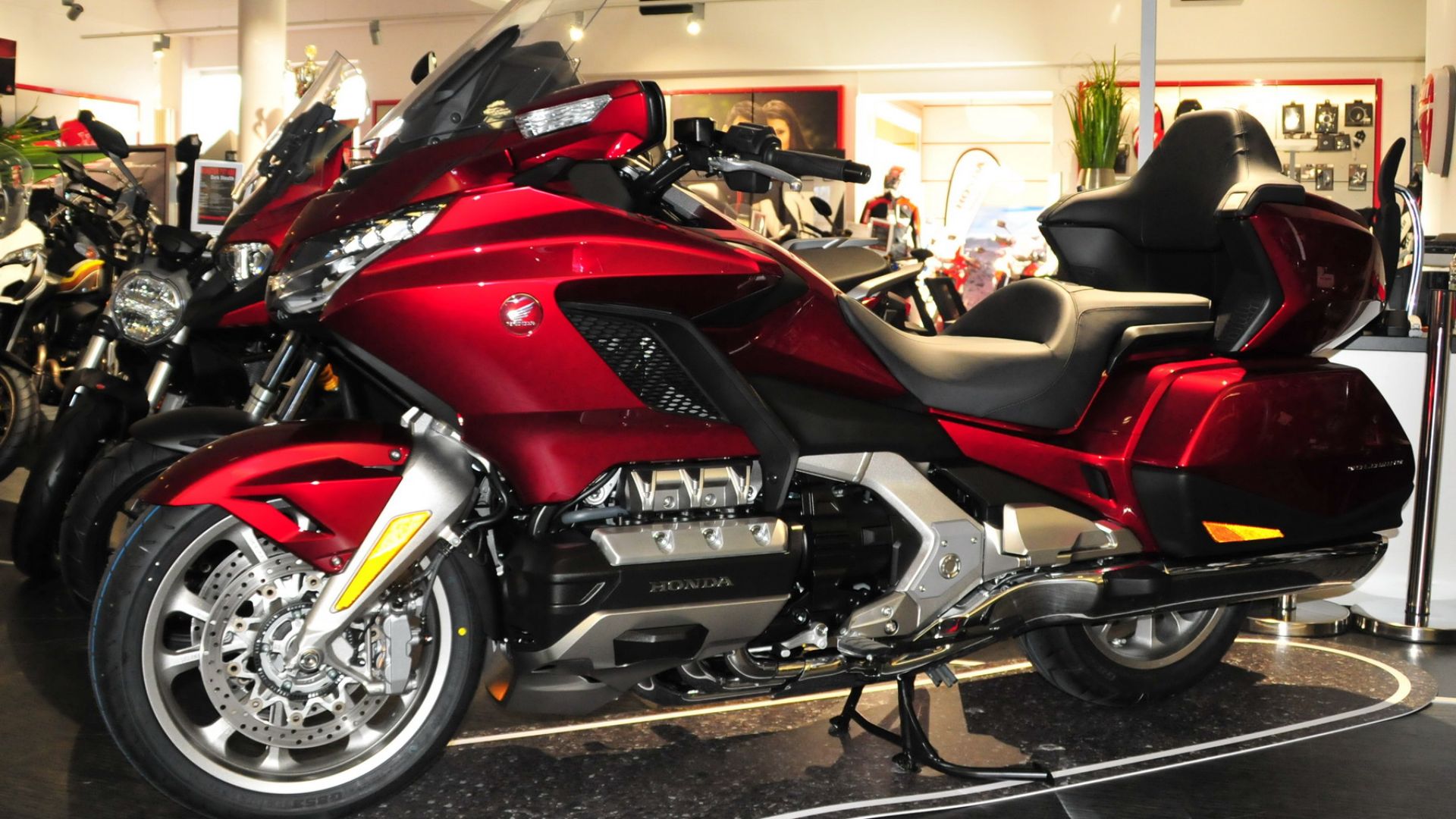File:Honda Gold Wing GL 1800 (SC79 - 2018).jpg