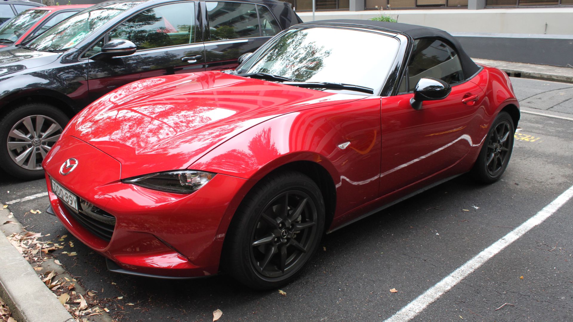 File:2016 Mazda MX-5 (ND) Roadster GT 1.5 convertible (25995812902).jpg