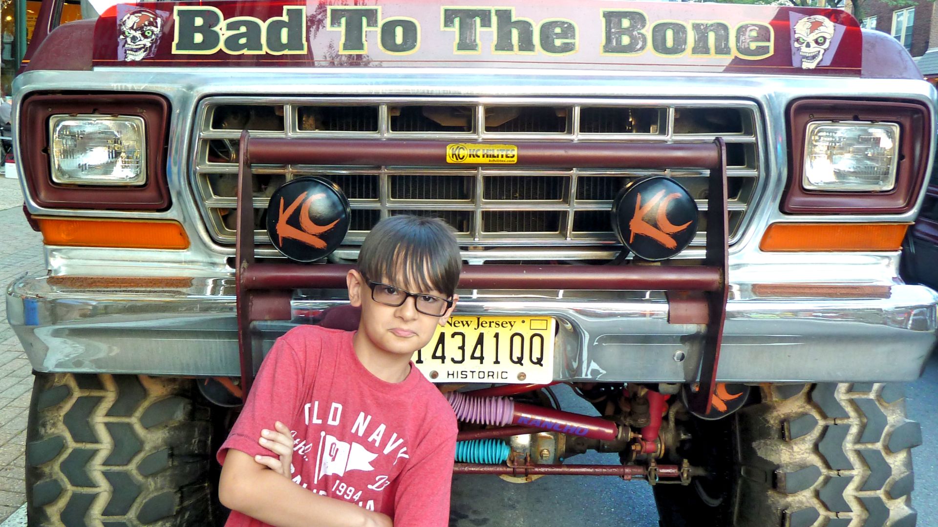 File:Bad To The Bone - Posing.jpg