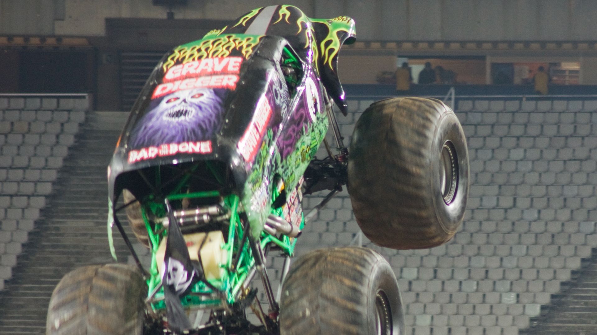File:Grave Digger Barcelona 2011.jpg