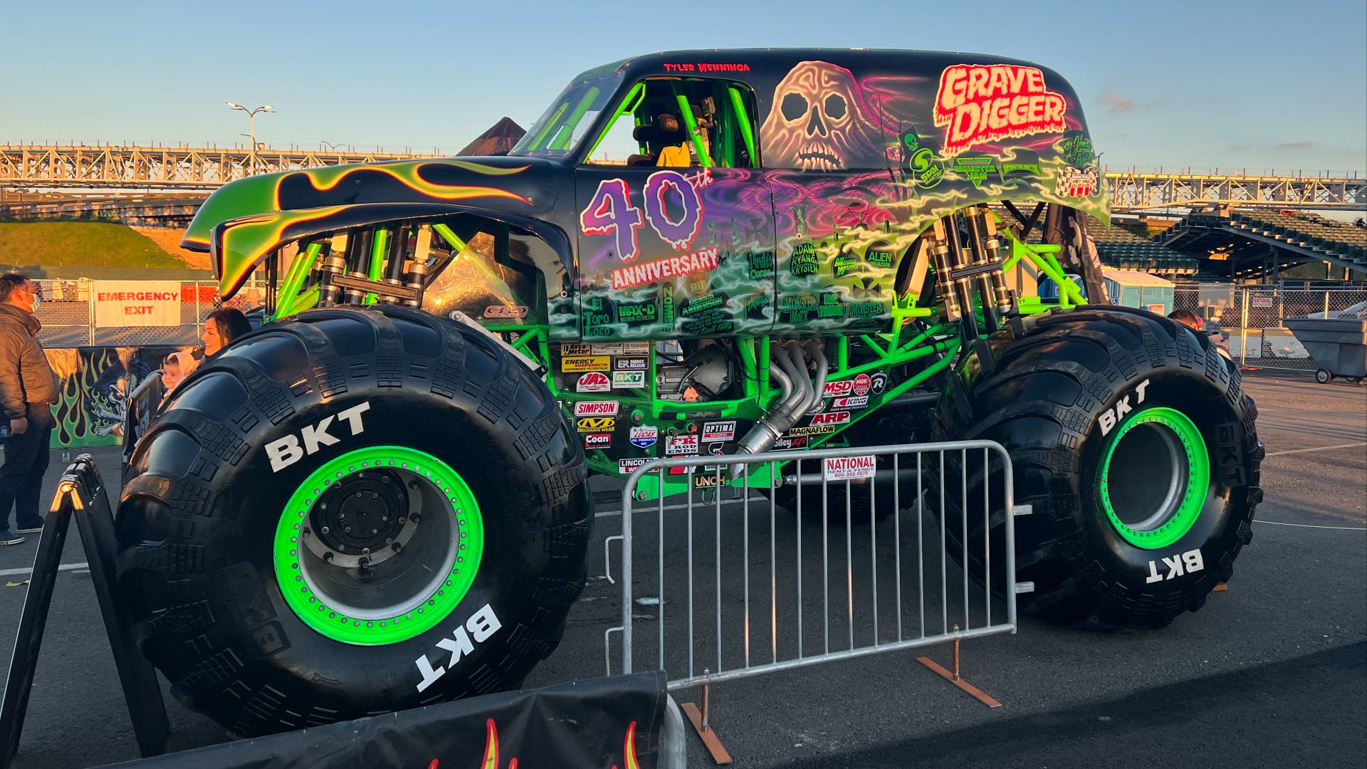 File:Grave Digger 40th Anniversary Monster Truck.jpg