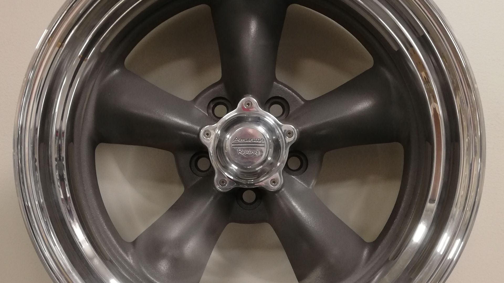 File:American Racing Torq Thrust Wheels.png