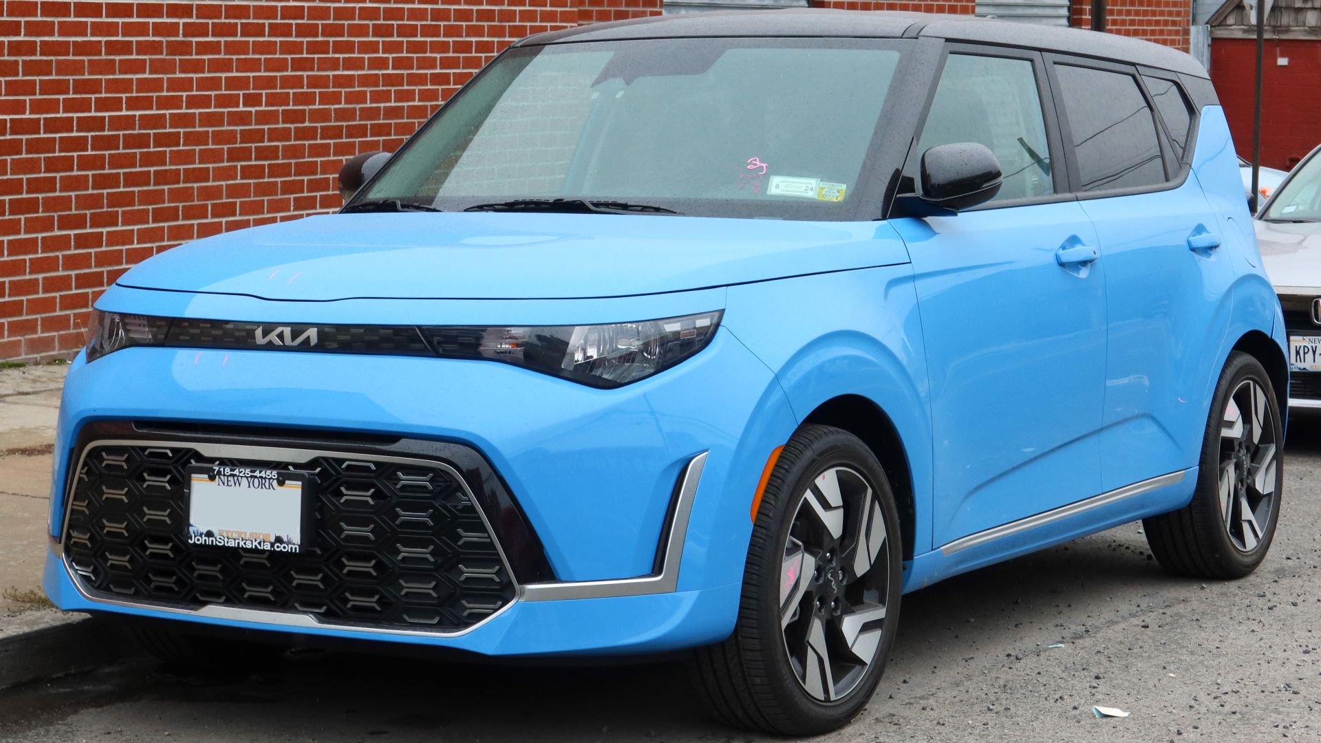 File:2023 Kia Soul GT-Line (facelift), front 12.11.22.jpg