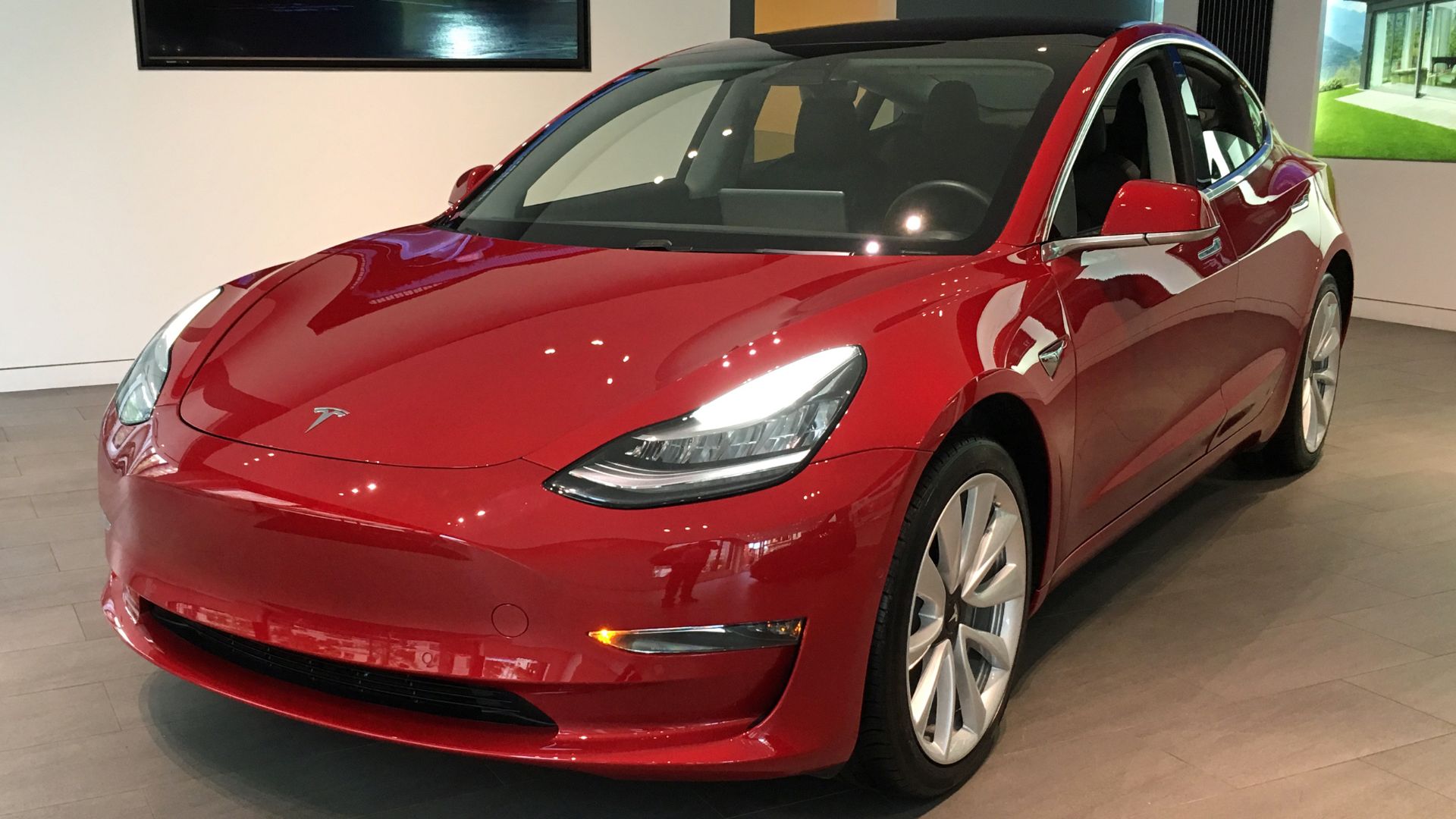 File:Tesla Model 3 DCA 08 2018 0286.jpg