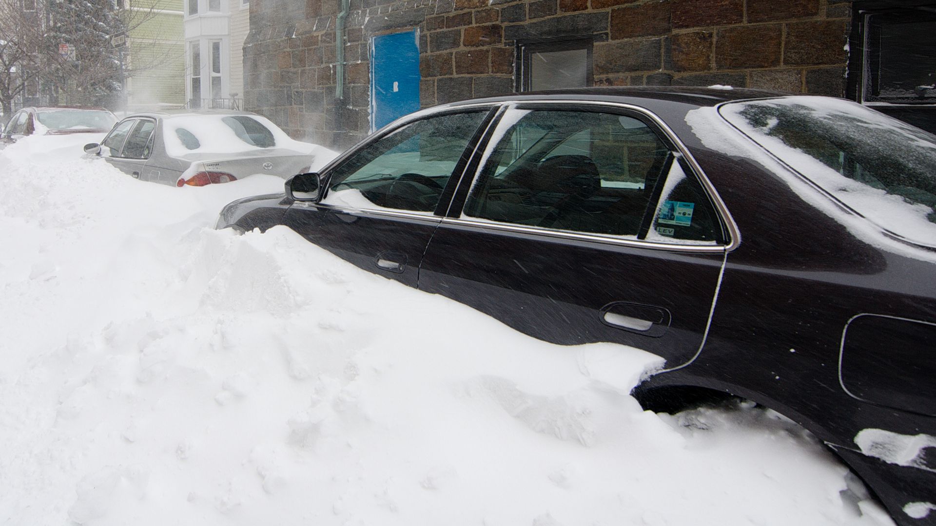 File:Cars snowed in, Cambridge MA.jpg