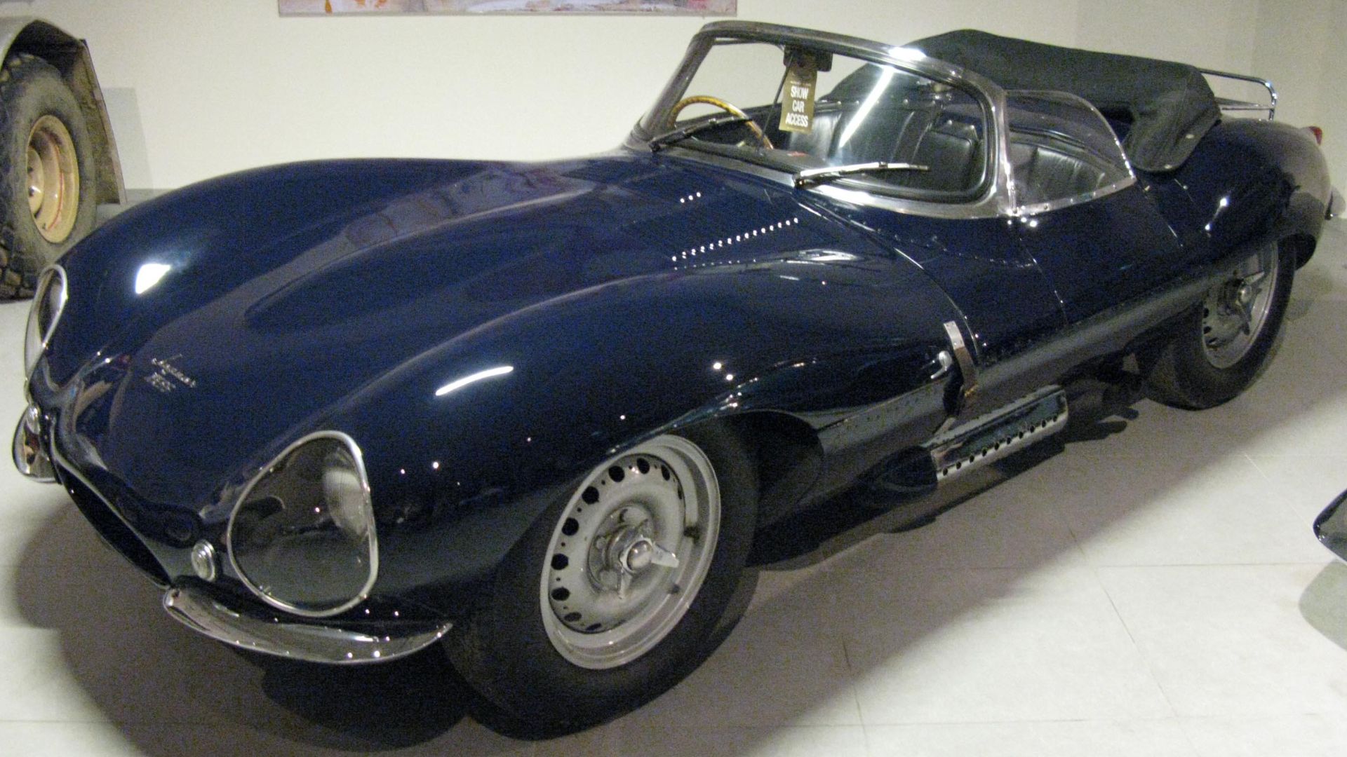 File:1957 Jaguar XK-SS.jpg