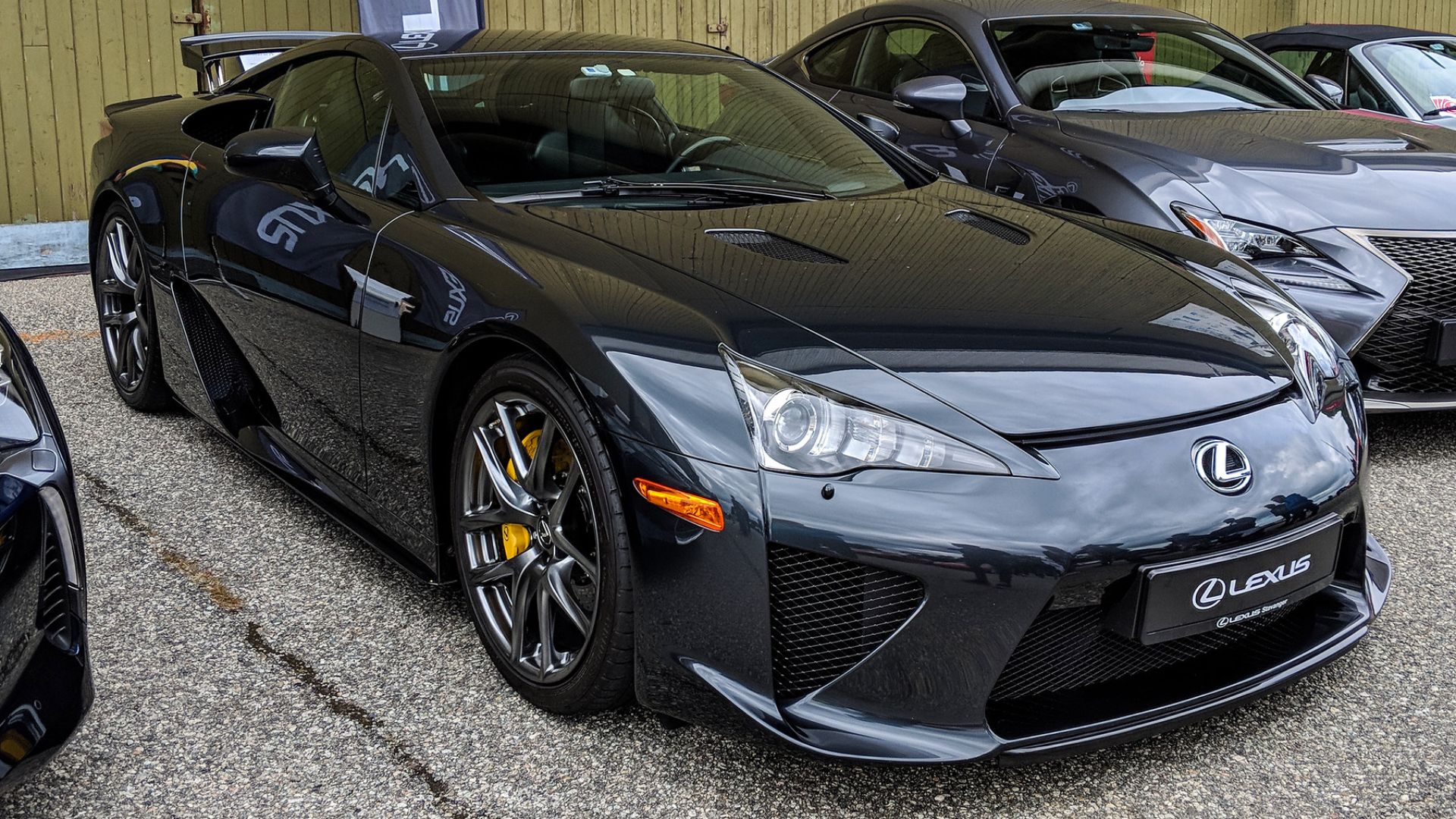 File:Lexus LFA 2012.jpg
