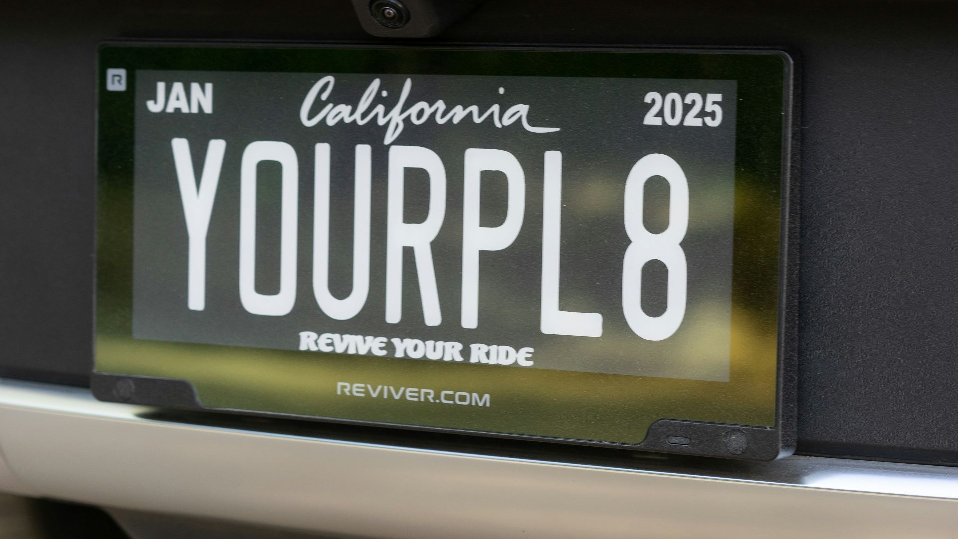 the license plate on the back of a car