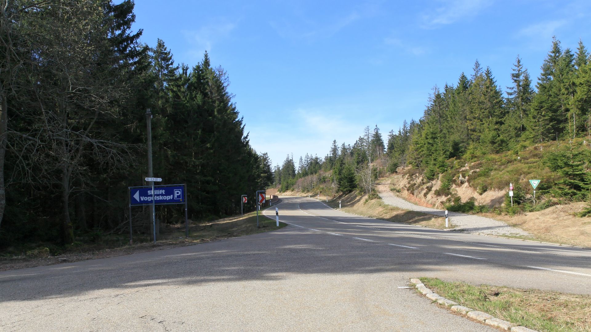 File:Baiersbronn - Schwarzwaldhochstraße 09 ies.jpg