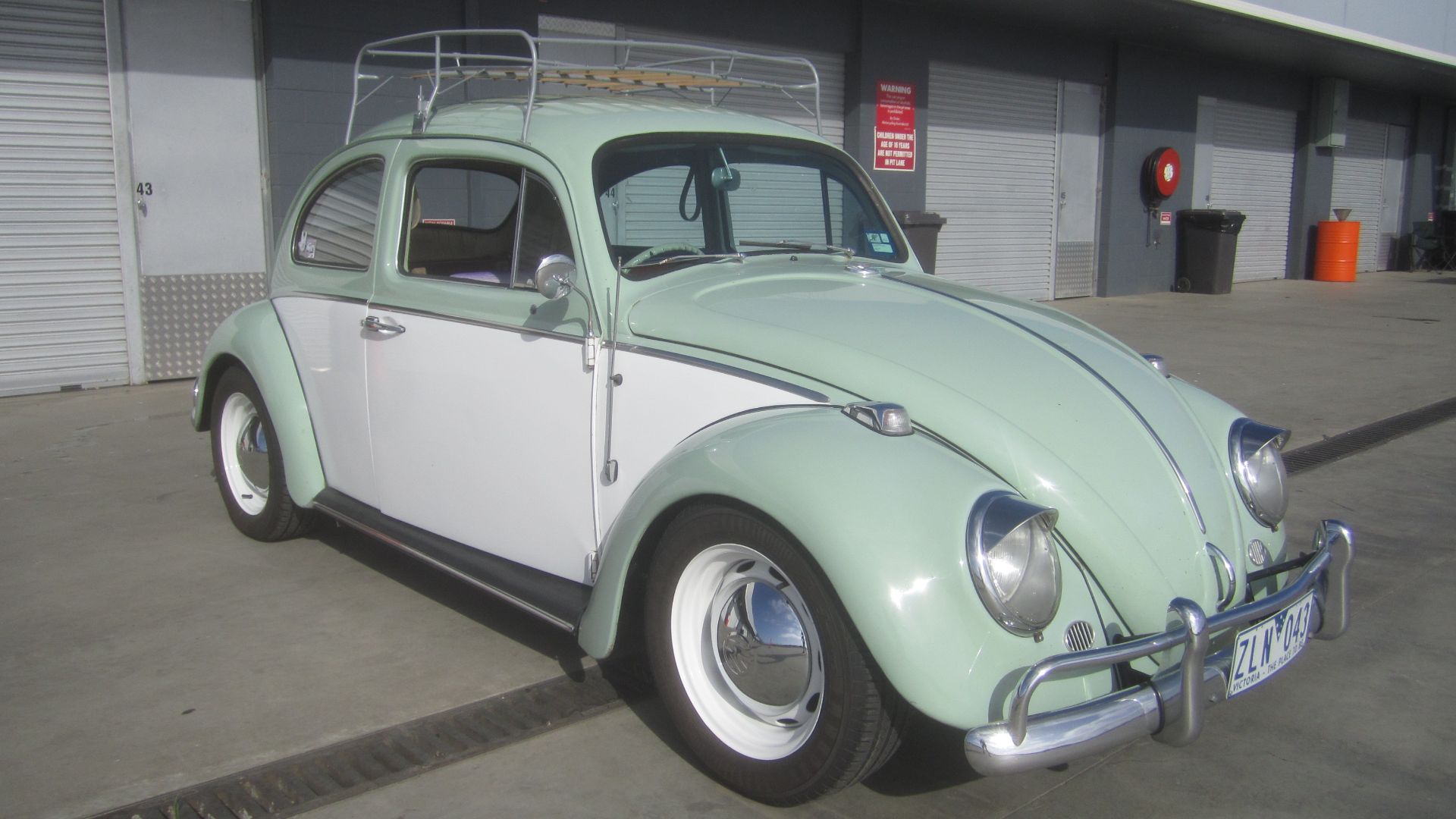 File:1963 Volkswagen Type 1 Beetle (8371457812).jpg