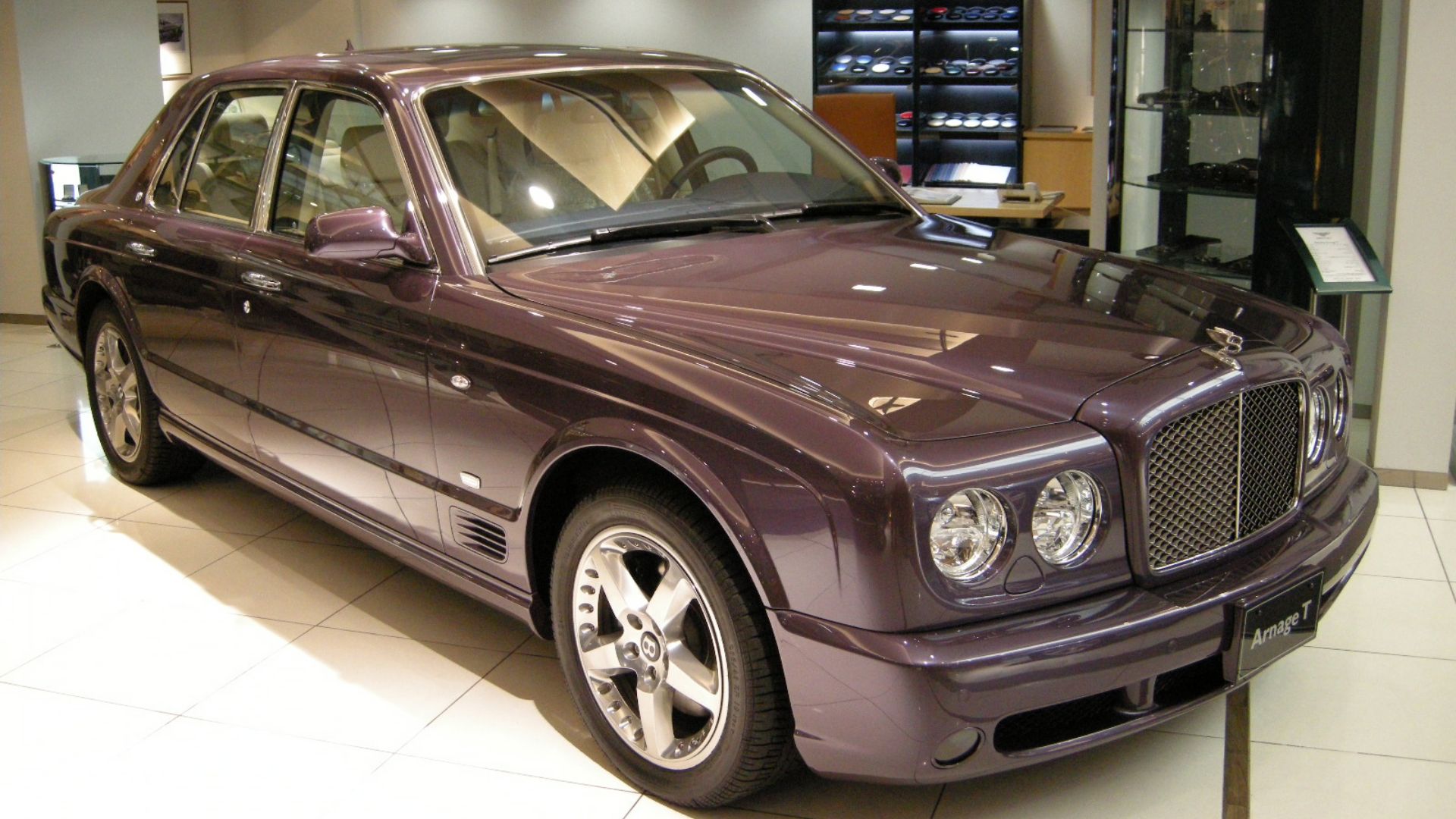 File:2007 Bentley Arnage T 01.JPG