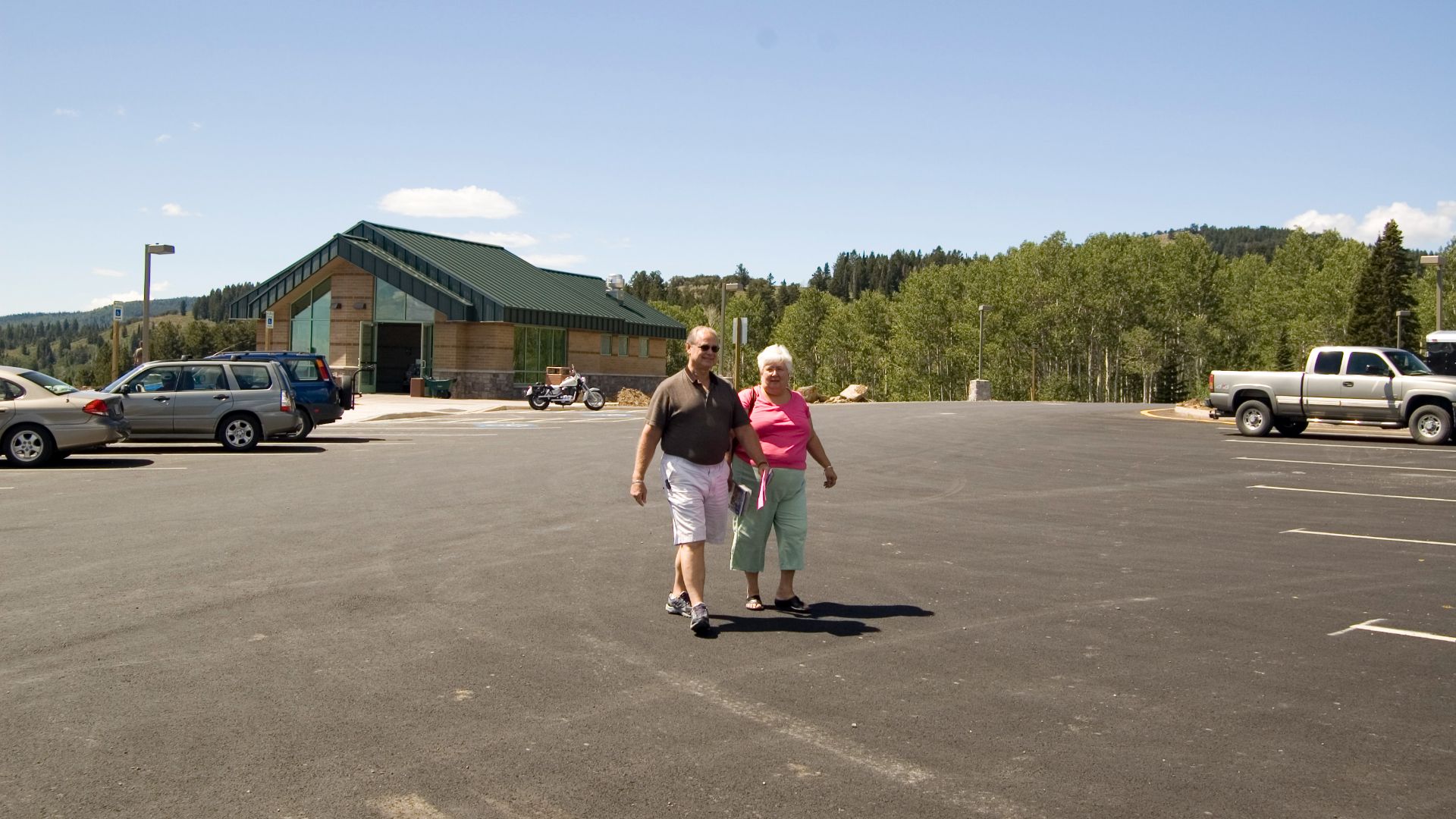 File:Logan Canyon Scenic Byway - In the Bear Lake Overlook Parking Lot - NARA - 7720171.jpg