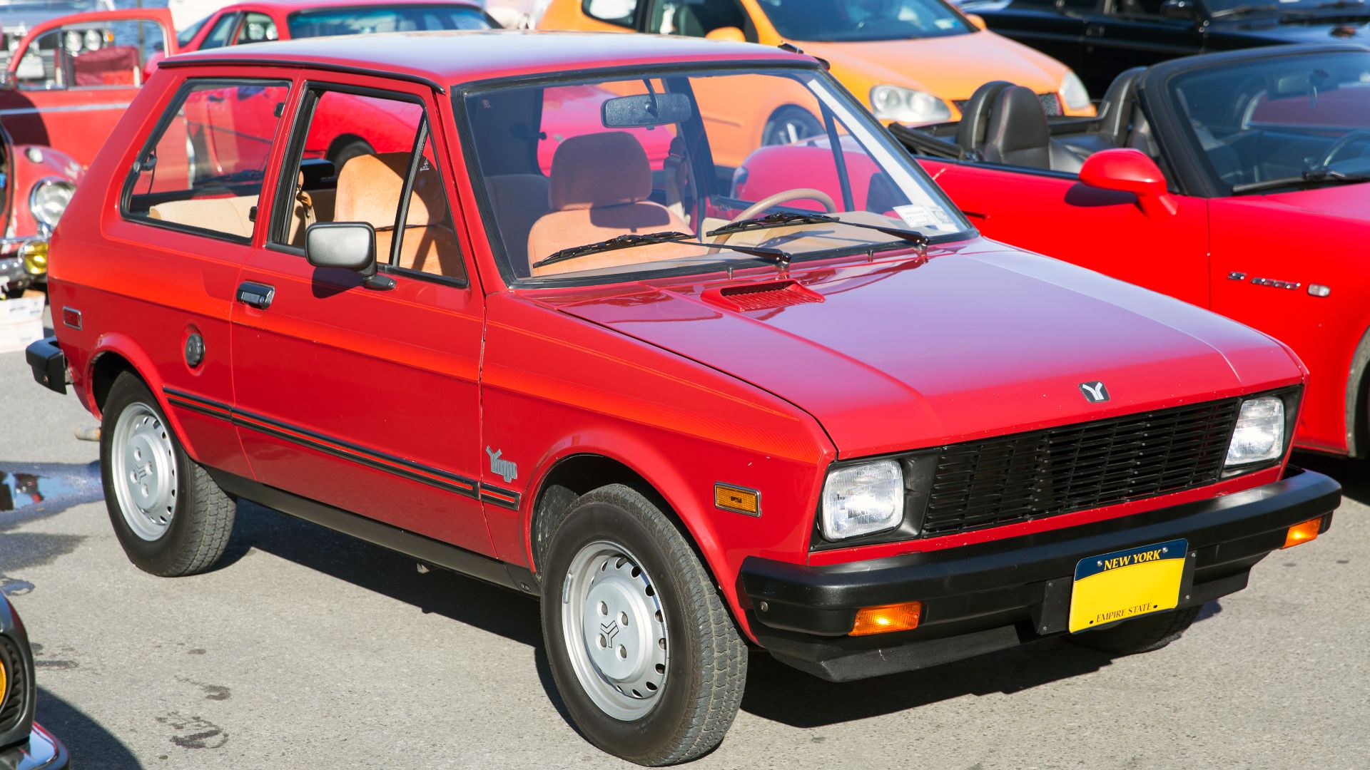 File:1987 Yugo GV in Burgundy, front right.jpg