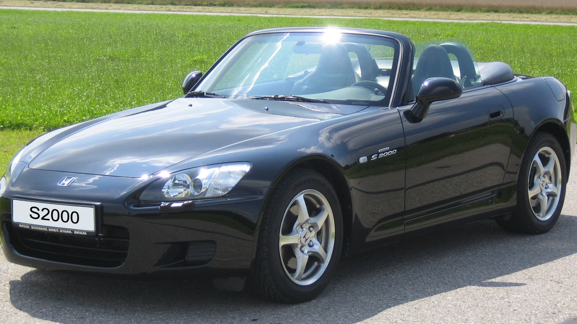 File:Honda S2000 schwarz.jpg