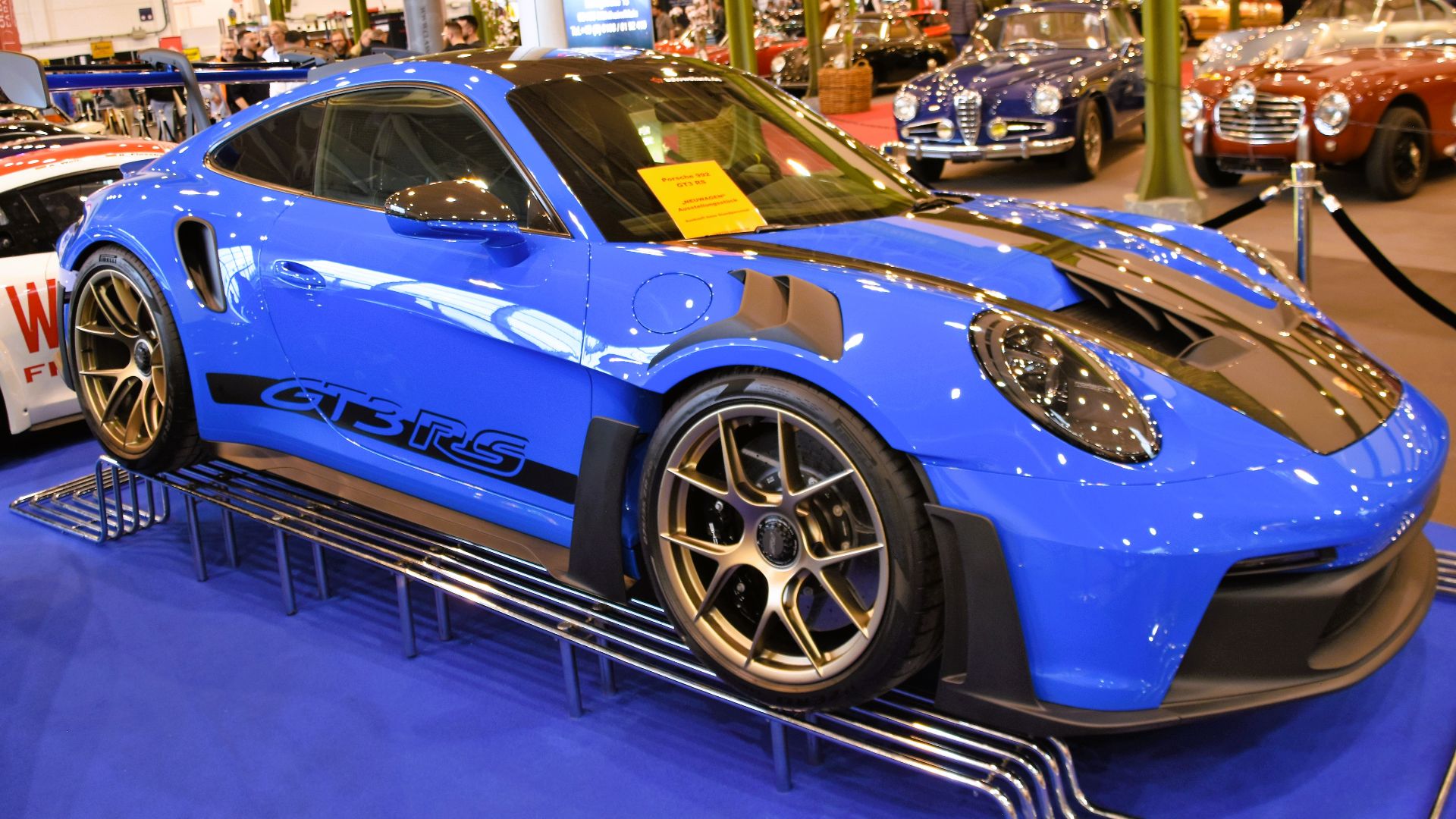 File:Porsche 911 GT3 RS (992, 2023) (52874246178).jpg