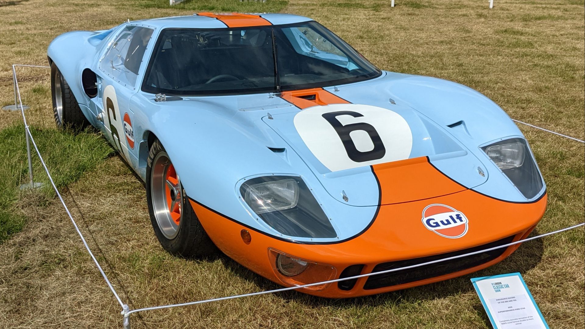 File:Ford GT40 1.jpg