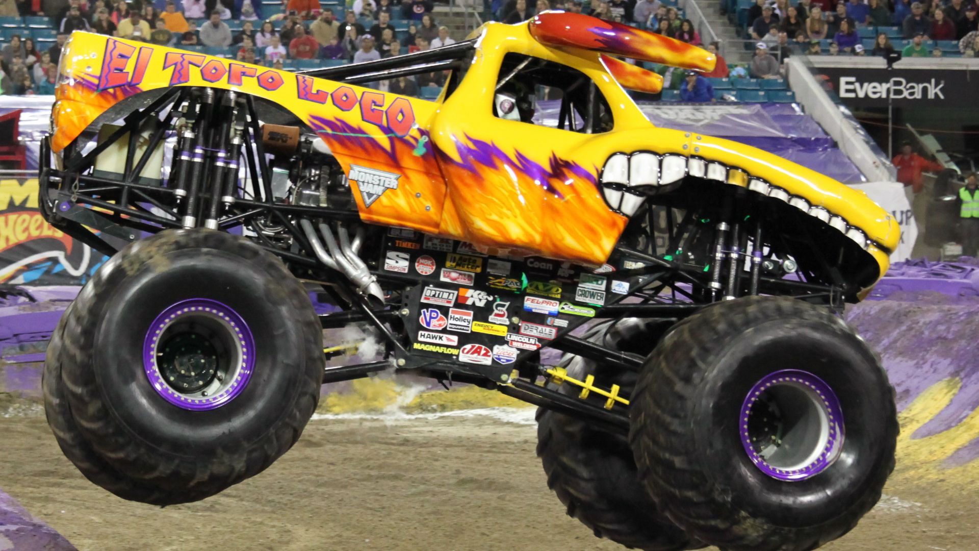 File:El Toro Loco Yellow Monster Truck.jpg
