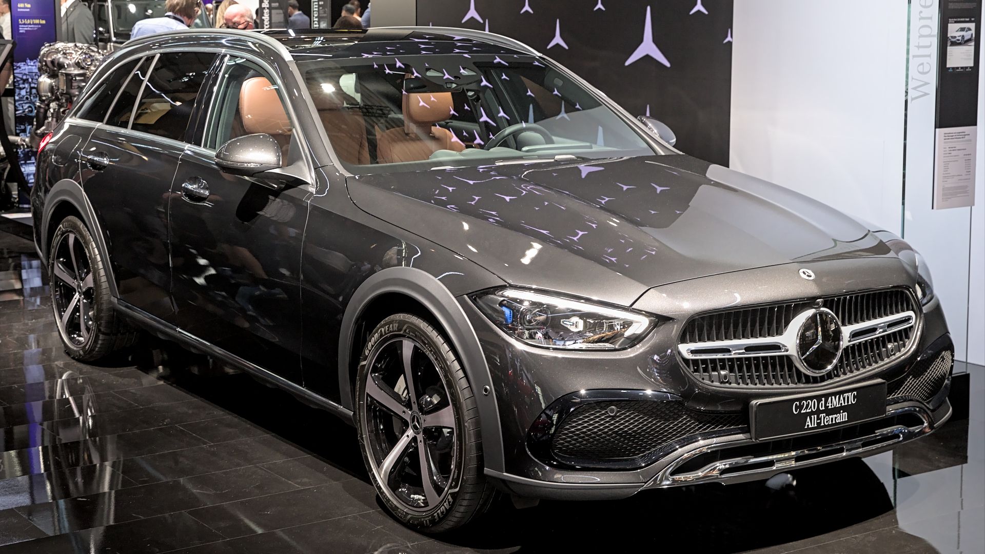 File:Mercedes-Benz C-Class All-Terrain IAA 2021 1X7A0279.jpg