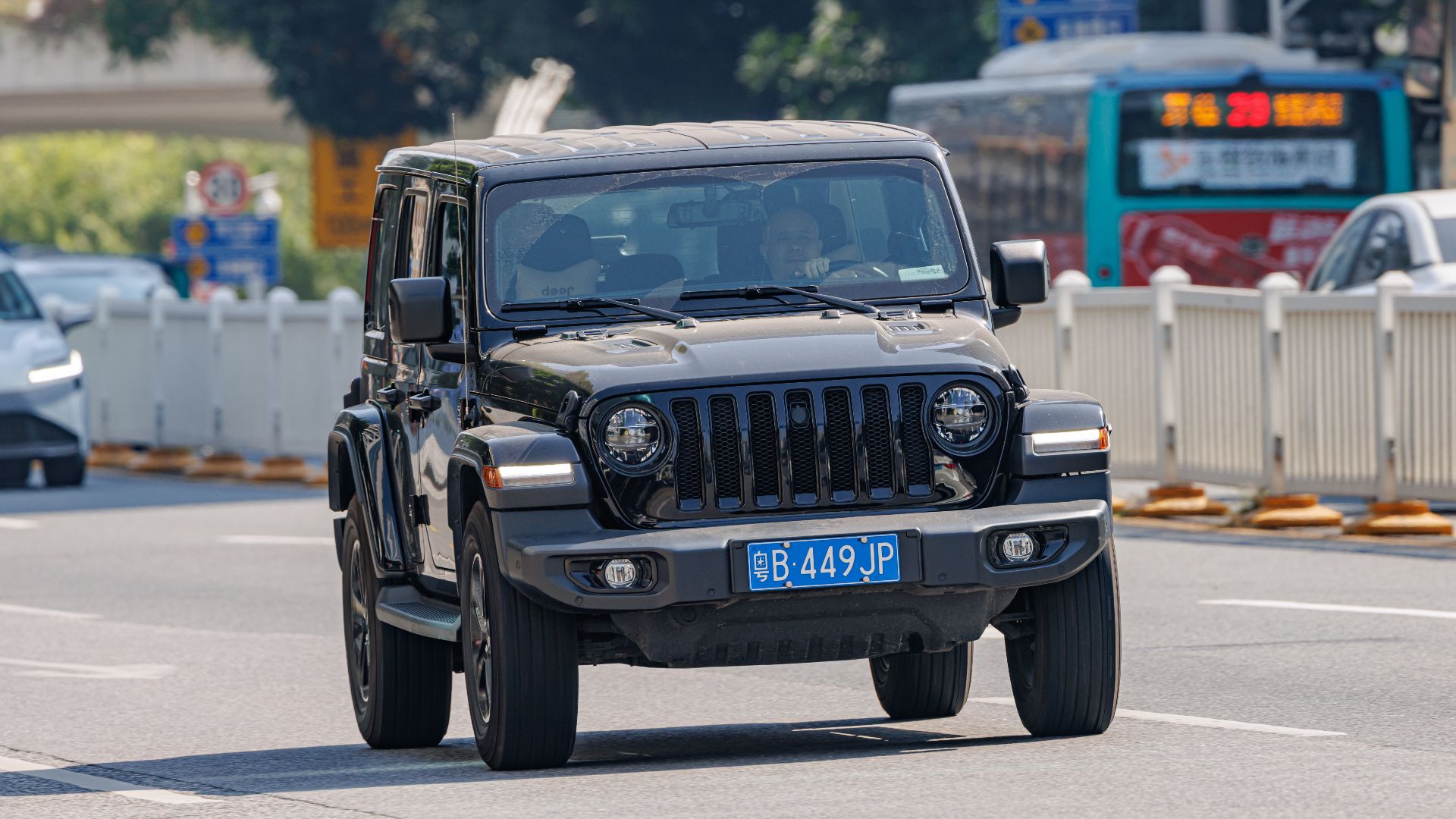 File:JEEP WRANGLER (JL) China.jpg
