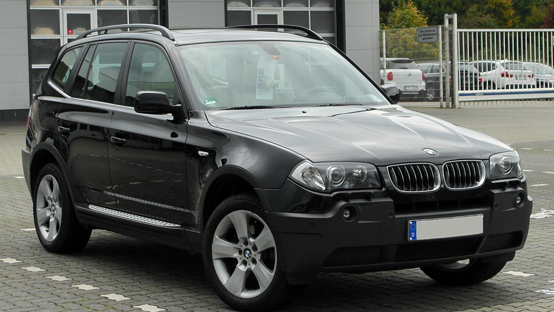 File:BMW X3 (E83) Facelift front 20100926.jpg