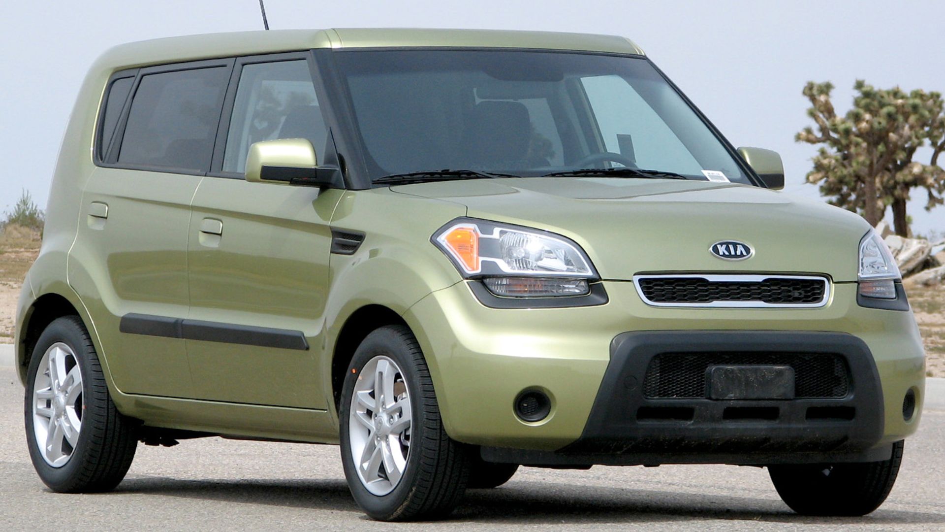 File:2010 Kia Soul + -- NHTSA.jpg