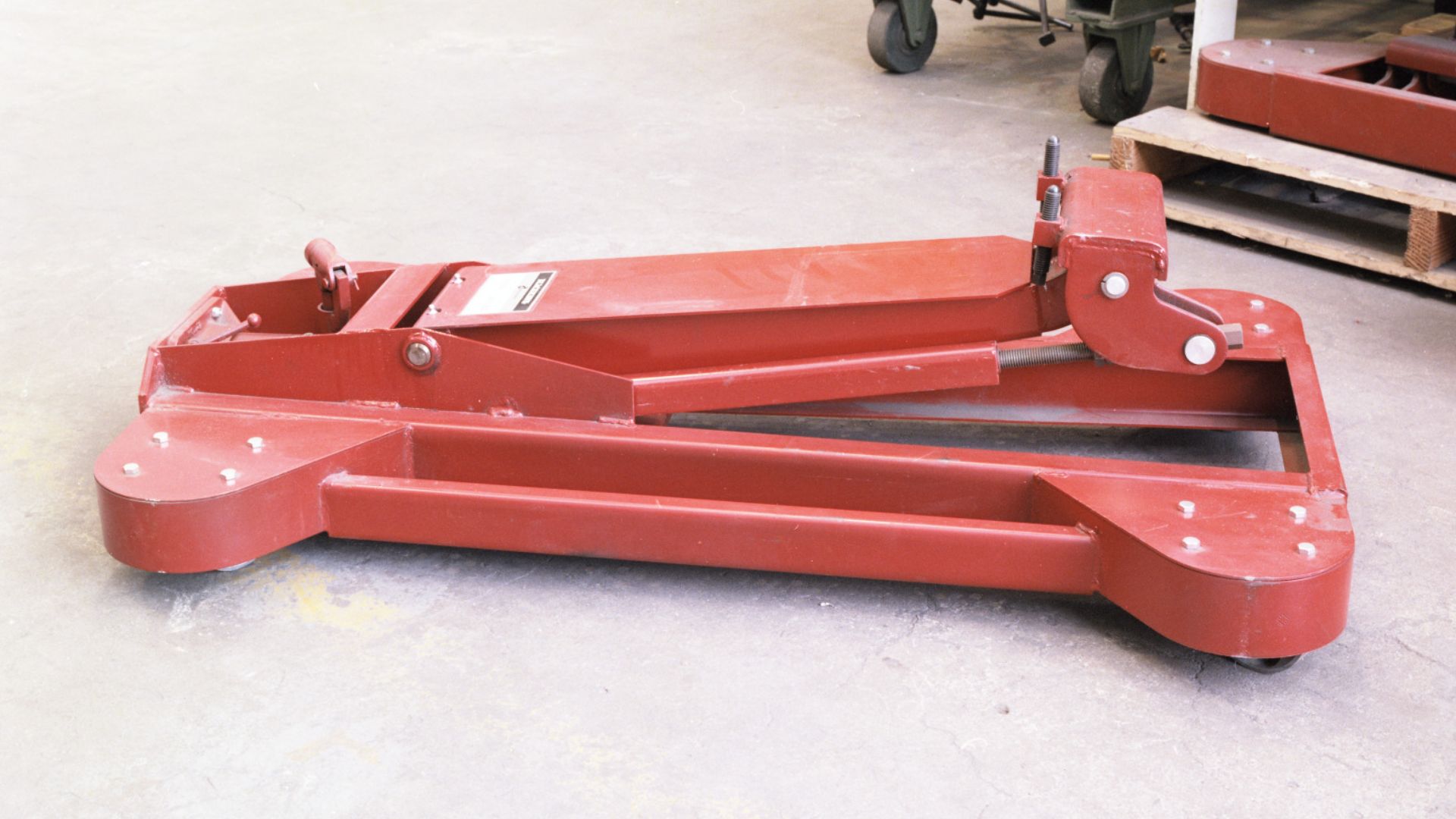 File:23 0073523 Convair Negative Image - Jack stand (54268191561).jpg