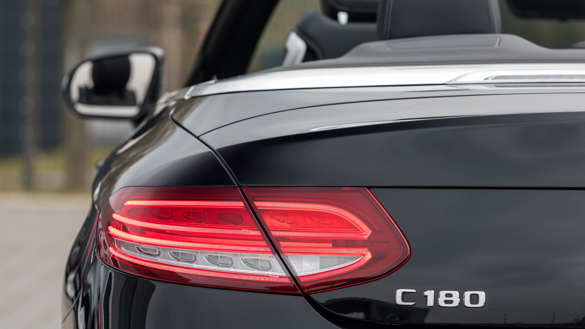 File:Münster, Beresa, Mercedes-Benz C-Klasse Cabrio -- 2018 -- 1757.jpg