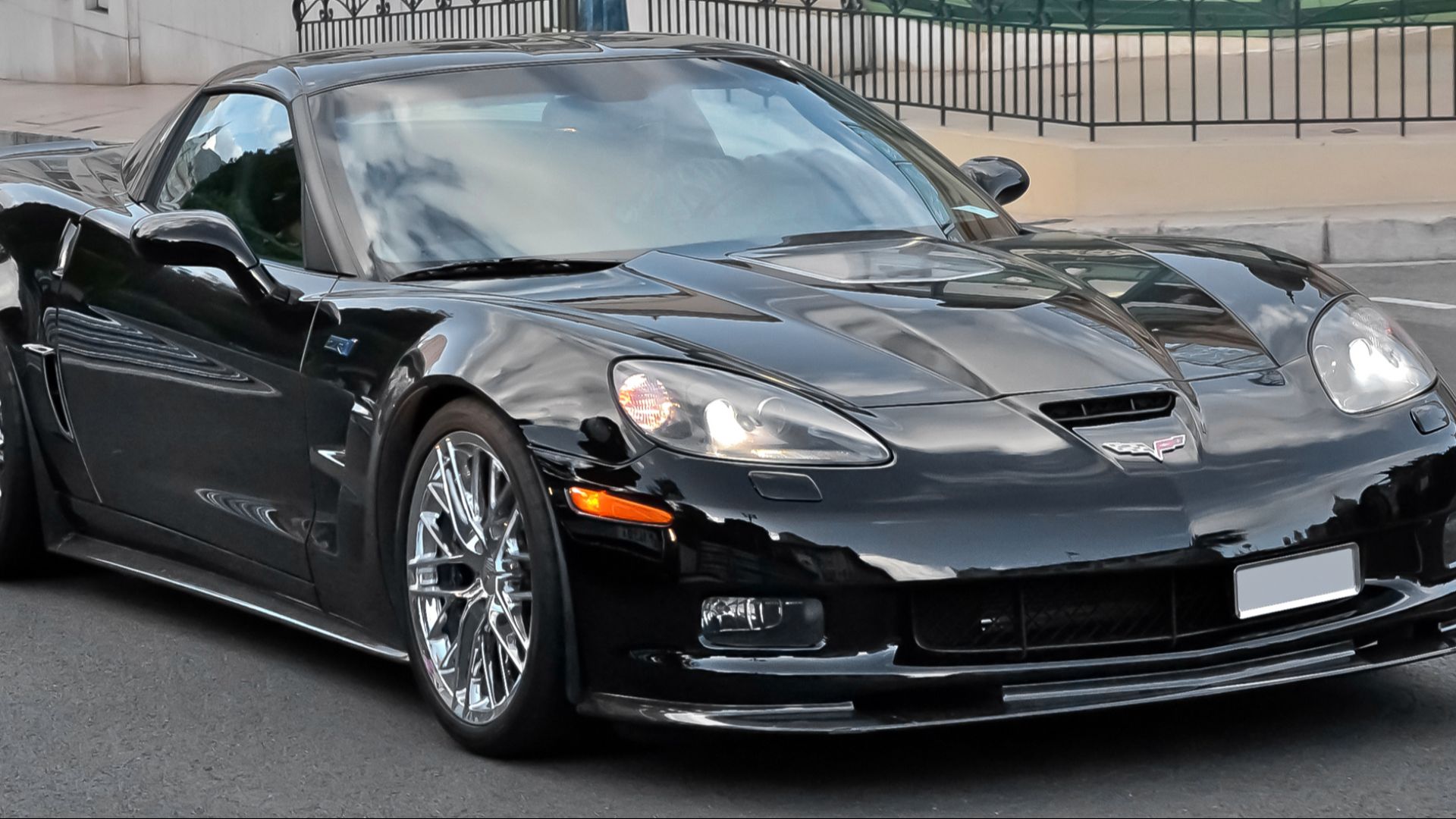 File:Chevrolet Corvette ZR1 - Flickr - Alexandre Prévot (1) (cropped).jpg