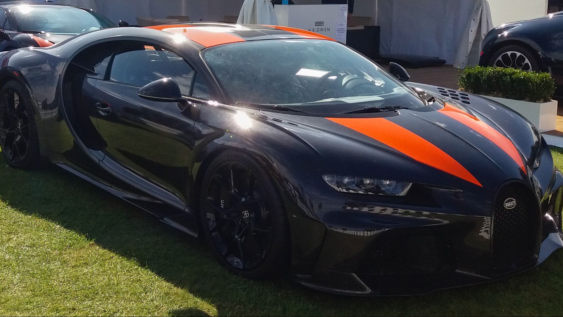 File:2020 Bugatti Chiron Super Sport 300+ Prototype Front.jpg