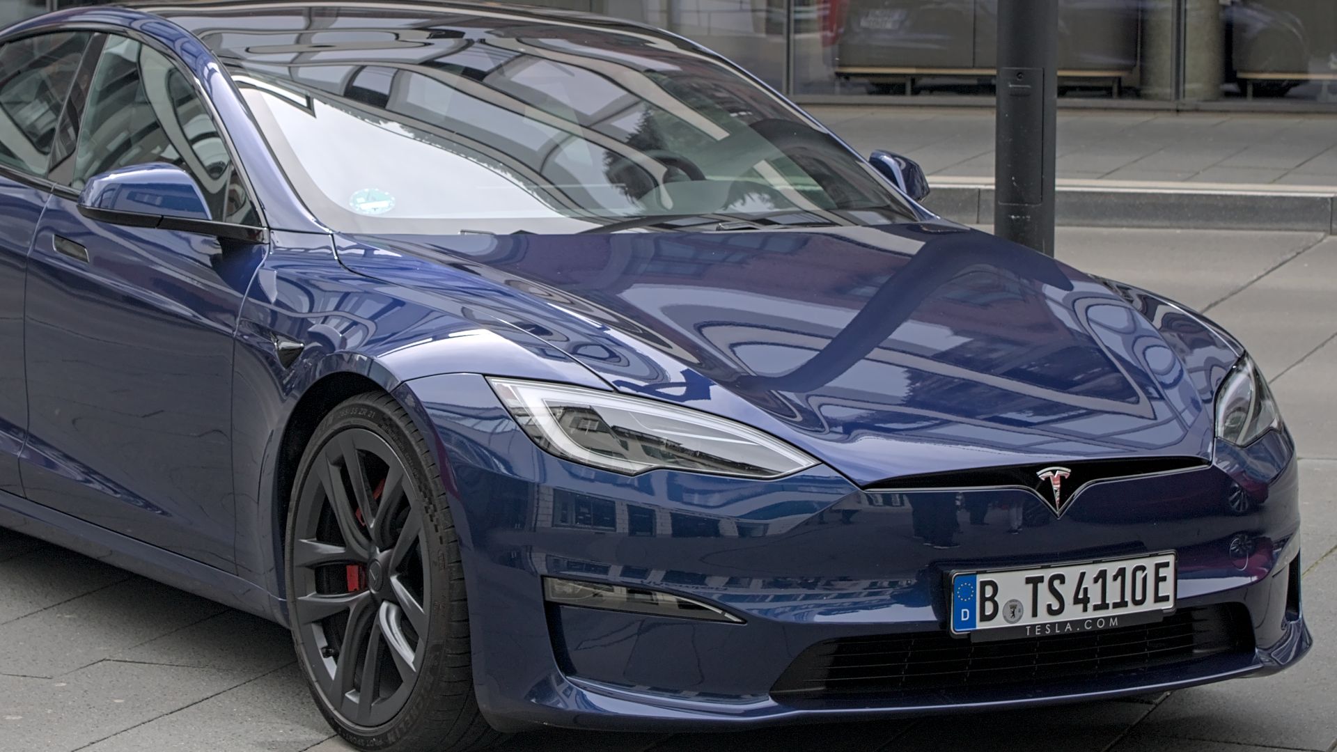 File:Tesla Model S Plaid Autofrühling Ulm IMG 9278.jpg
