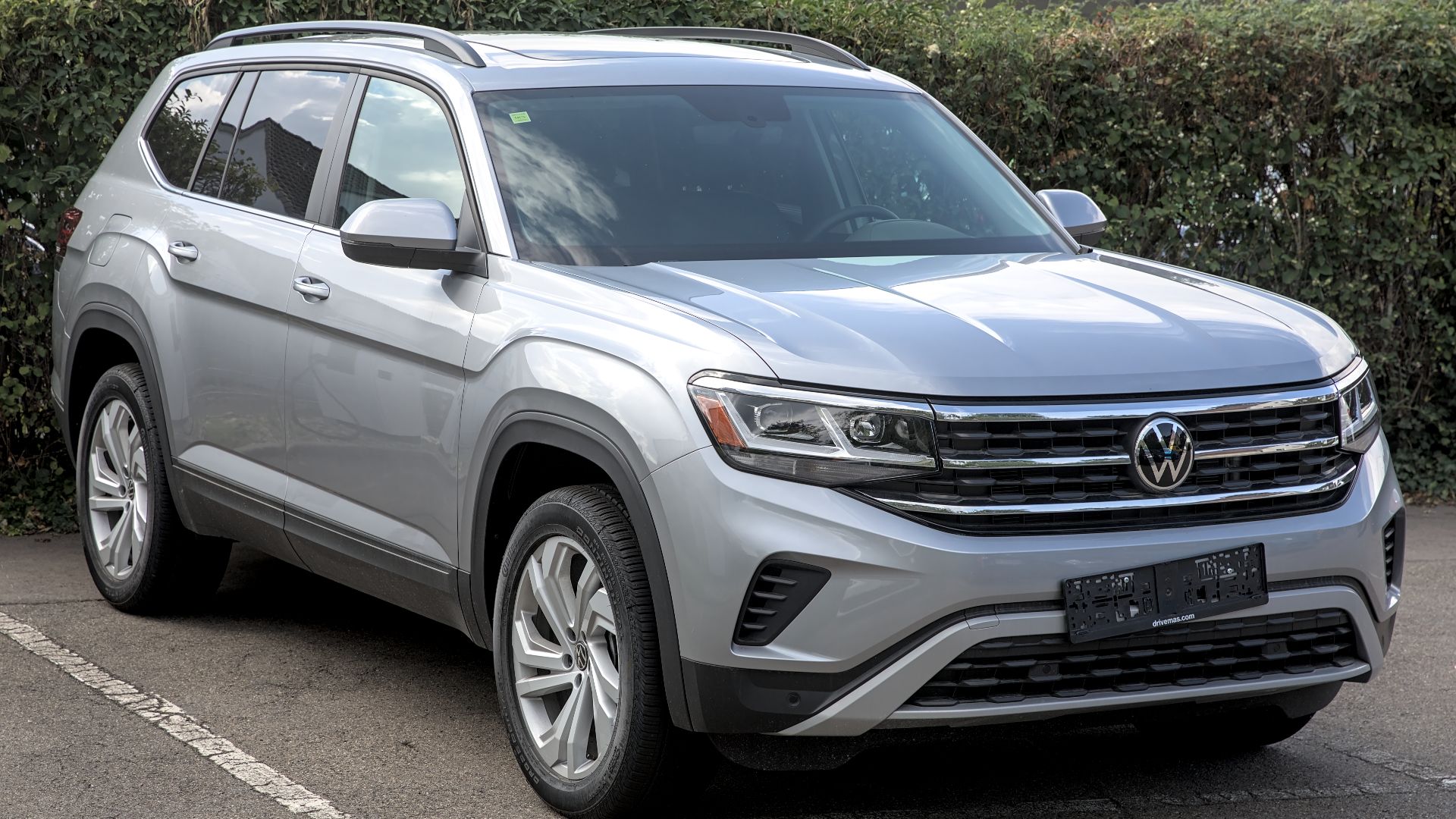 File:2021 Volkswagen Atlas 1X7A0392.jpg