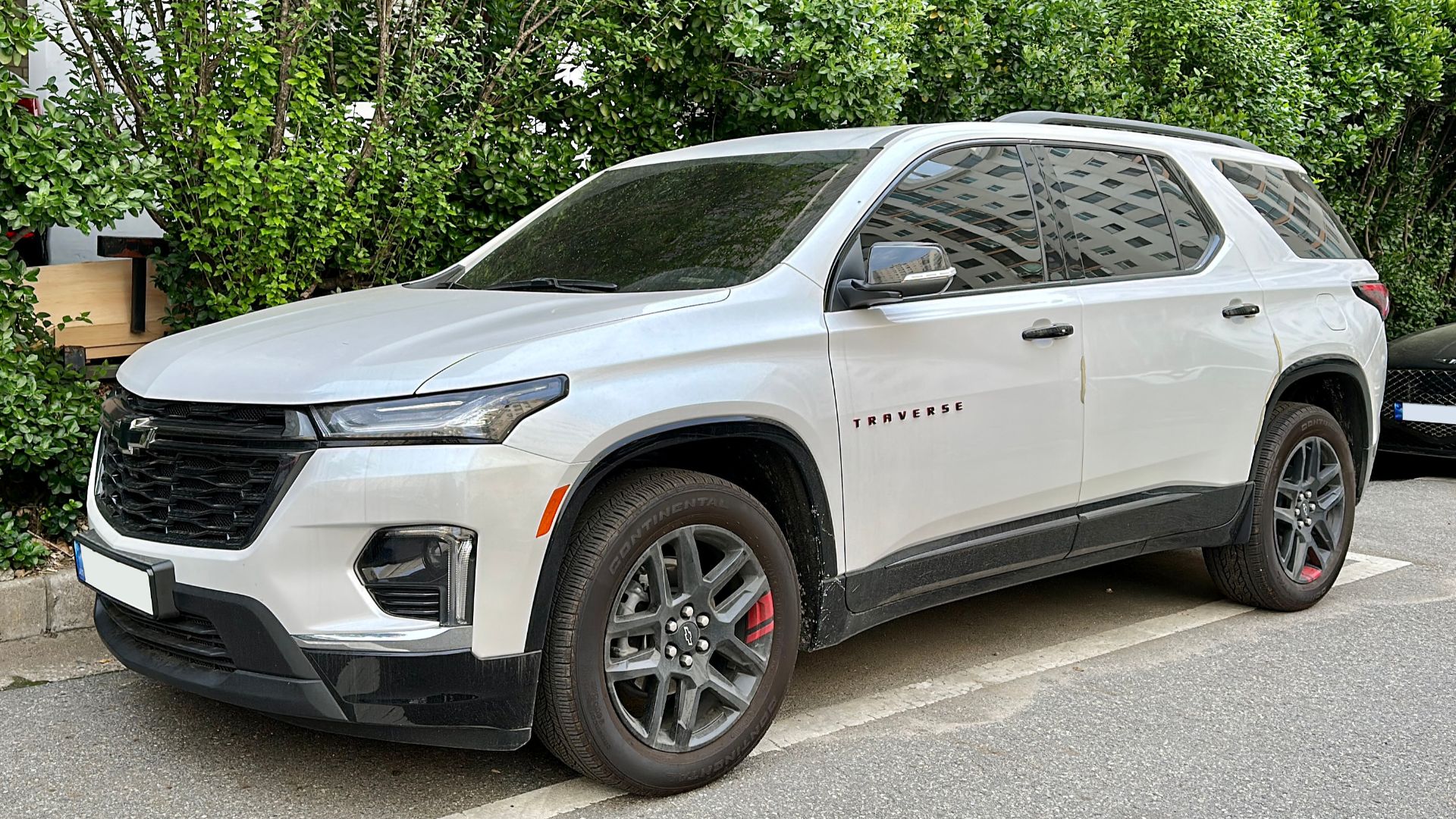 File:0 Chevrolet Traverse (C1XX) 1.jpg