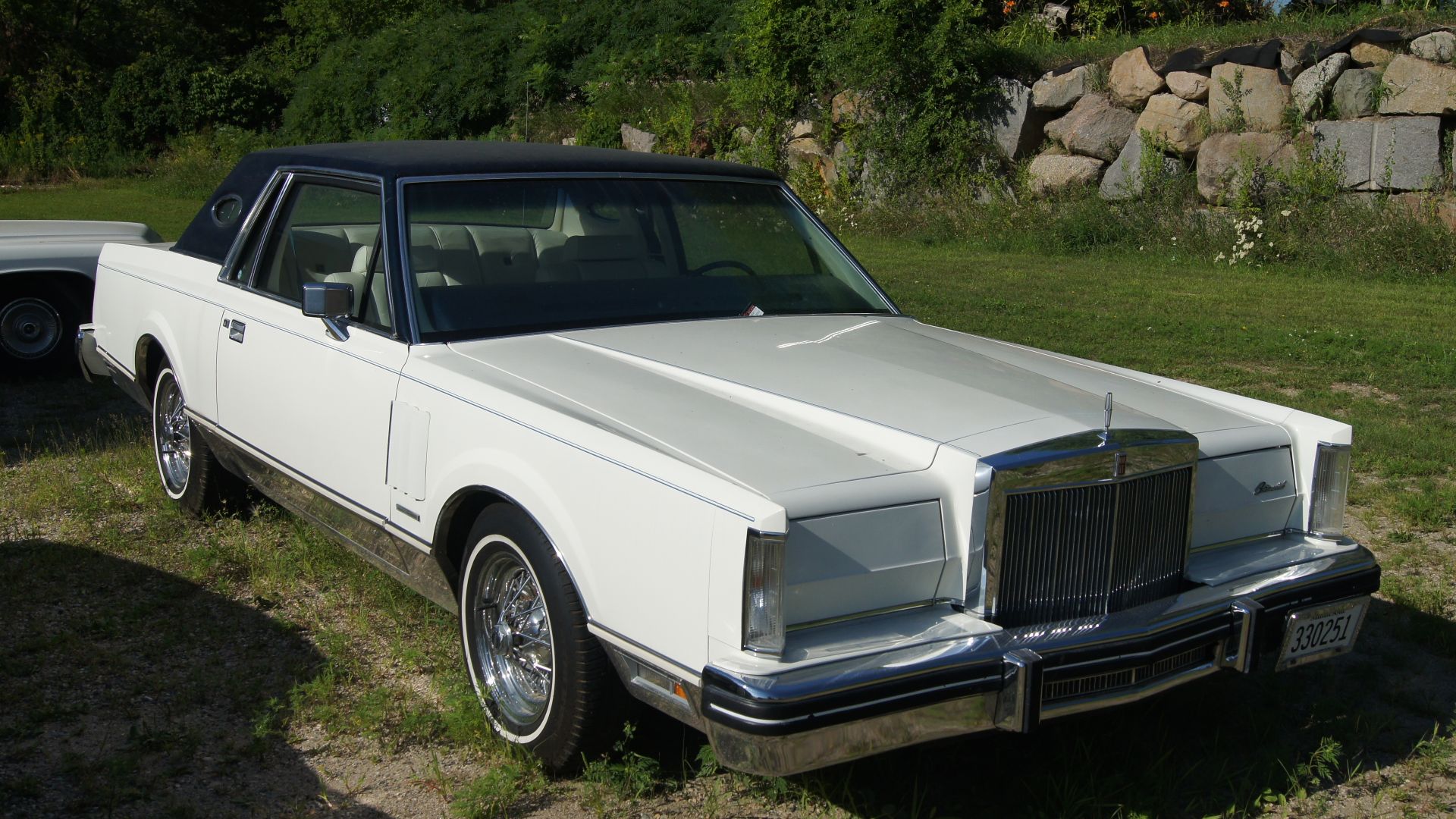 File:1981 Lincoln Continental Mark VI (20026750578).jpg