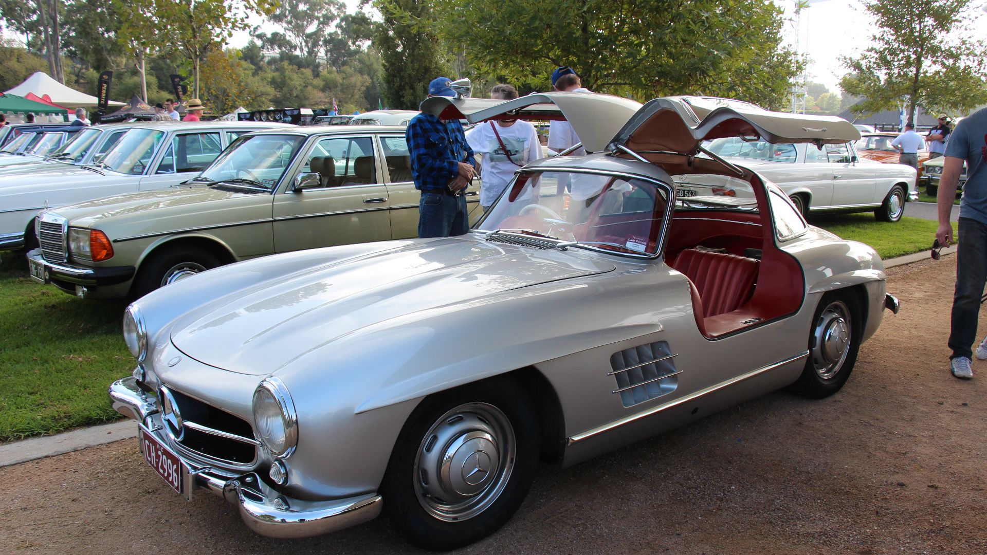 File:1956 Mercedes Benz 300 SL Gullwing (15345035681).jpg