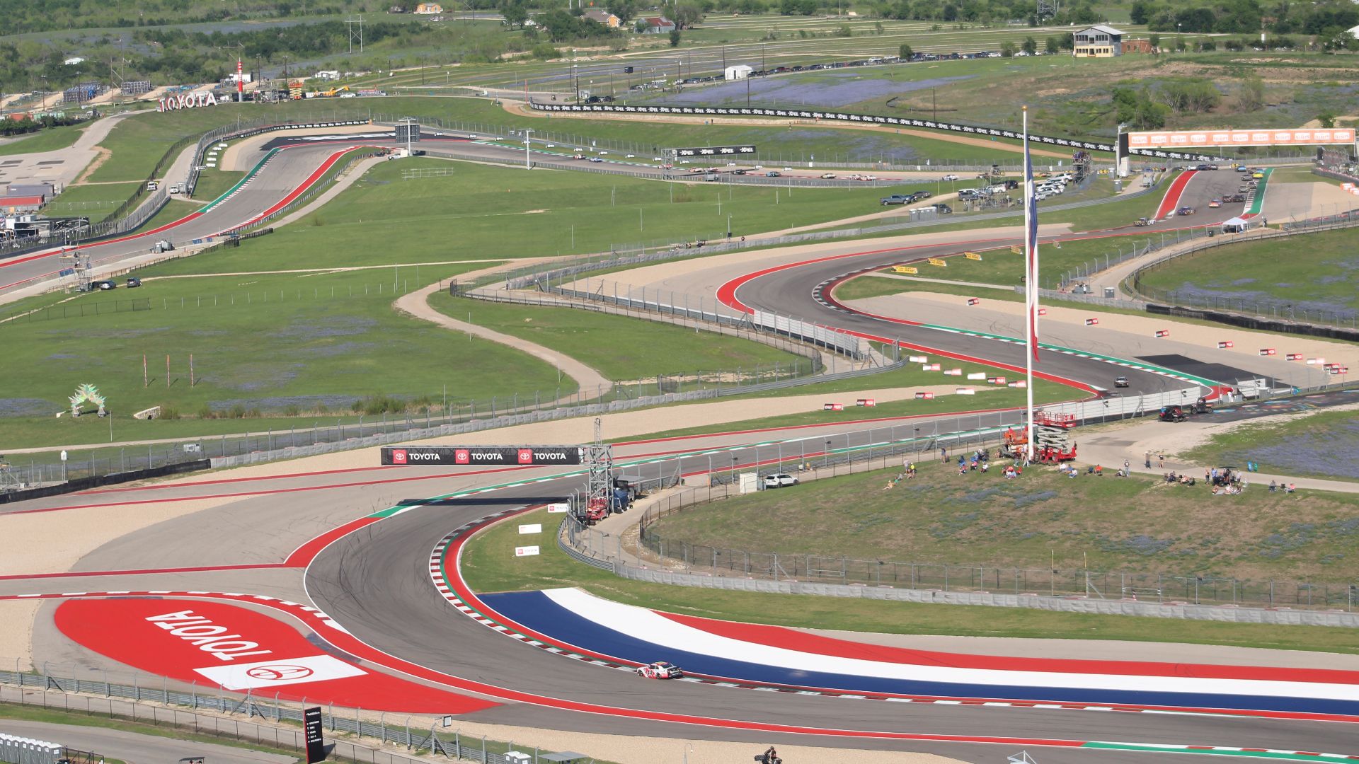 File:Circuit of the americas cota (52781066233).jpg