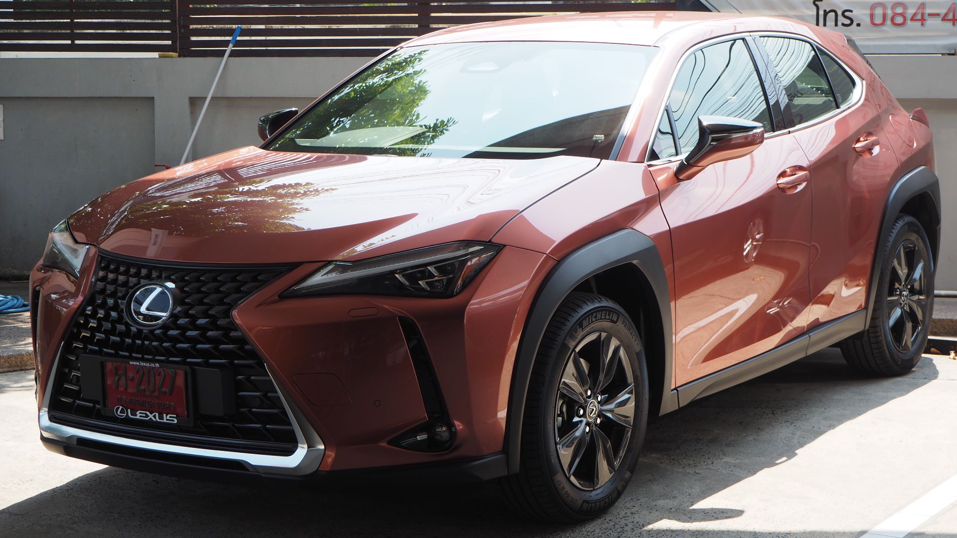 File:2024 Lexus UX300h Grand Luxury.jpg