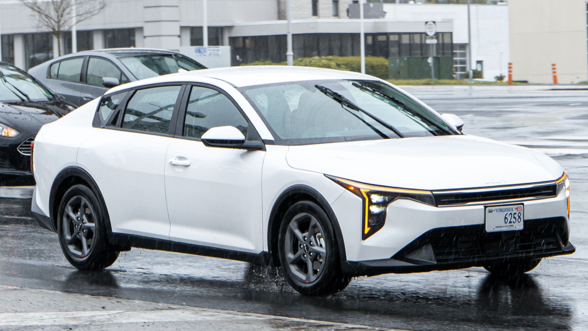 File:Kia K4 (CL4) Washington DC Metro Area, USA.jpg