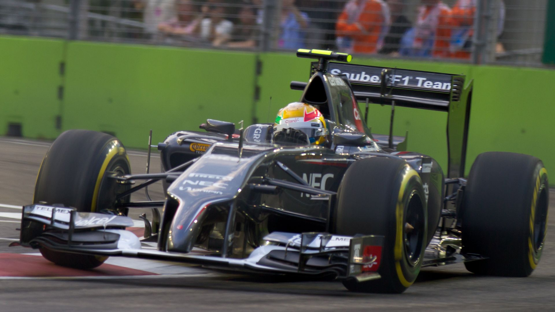 File:Esteban Gutierrez 2014 Singapore FP1.jpg