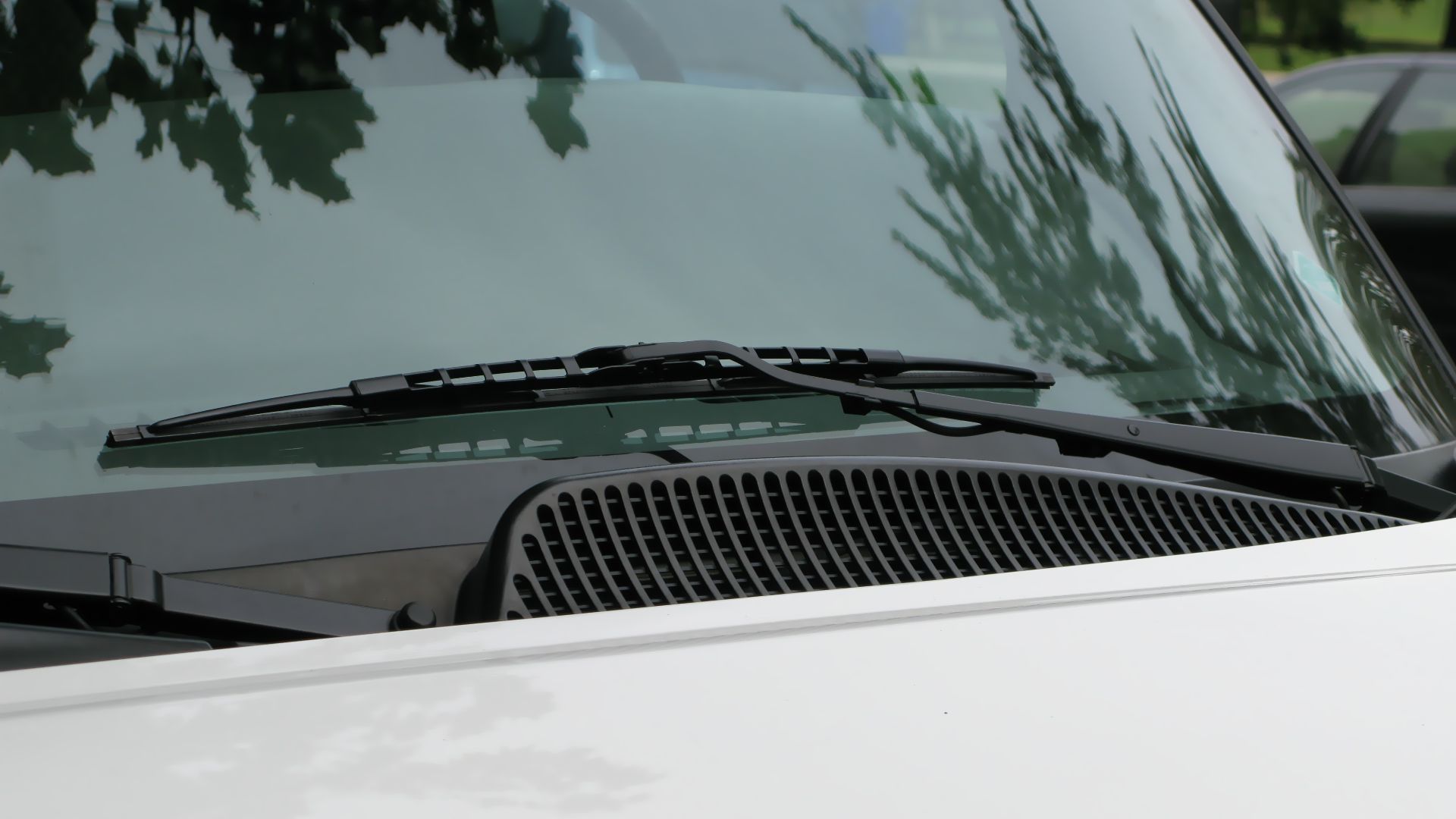 File:Windshield Wiper 1.jpg