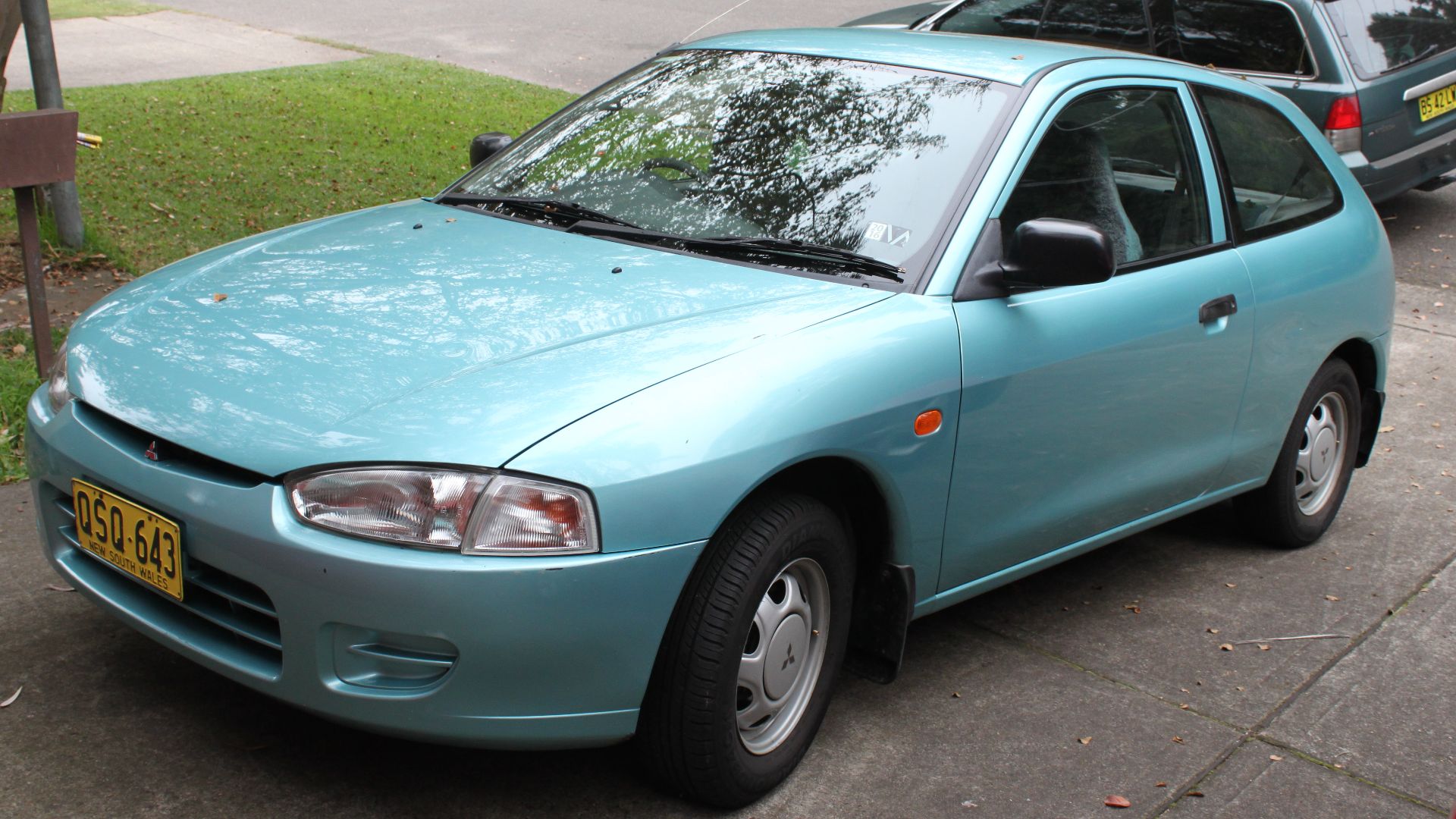 File:1997 Mitsubishi Mirage (CE) 3-door hatchback (26873996252).jpg
