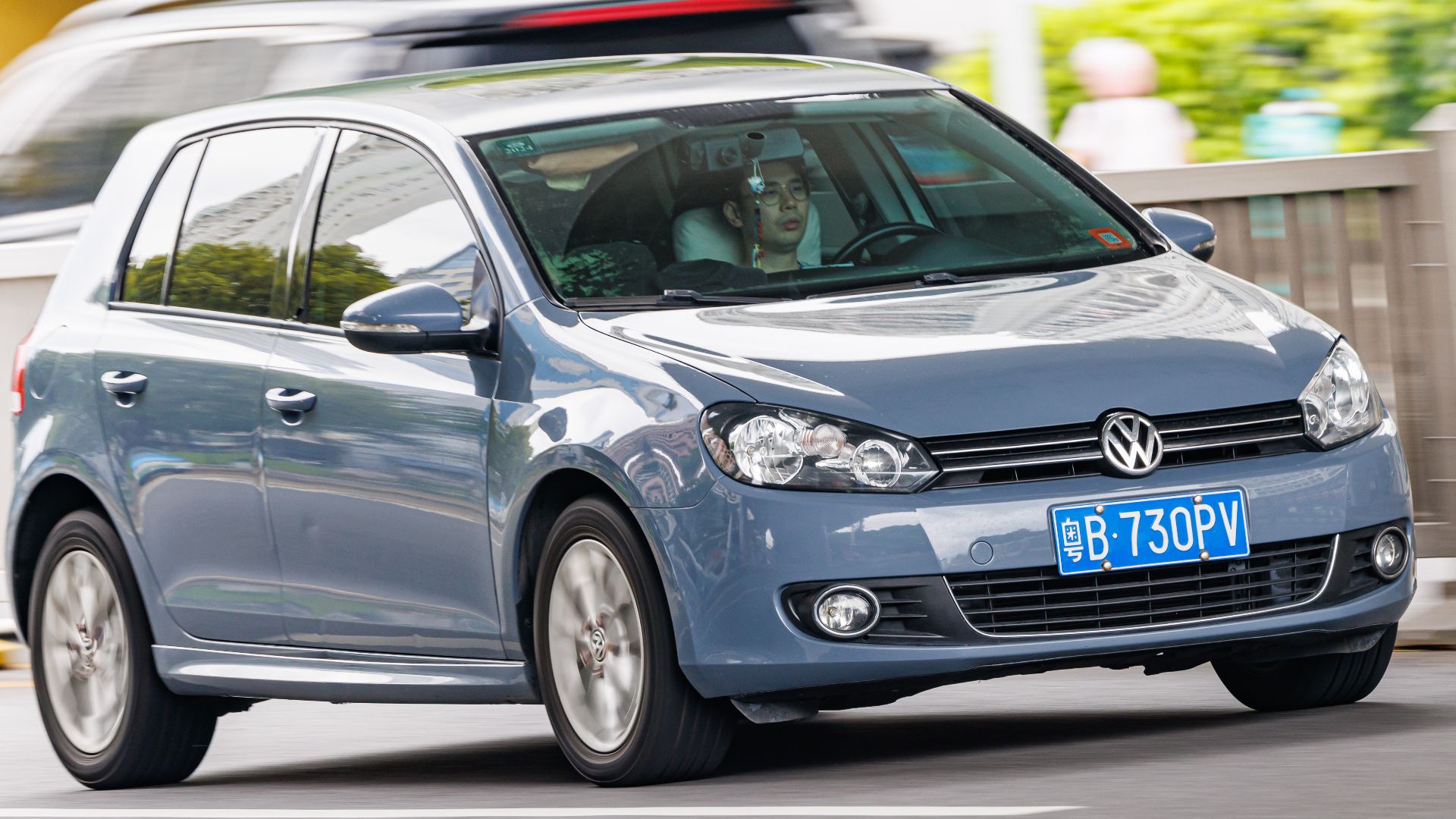 File:VOLKSWAGEN GOLF (Mk6 A6 Typ 5K) China (11).jpg
