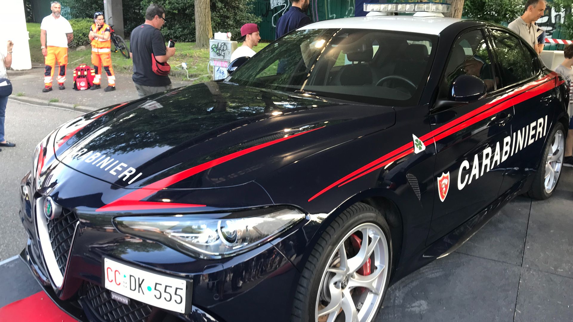 File:Alfa Romeo Giulia Quadrifoglio Carabinieri.jpg