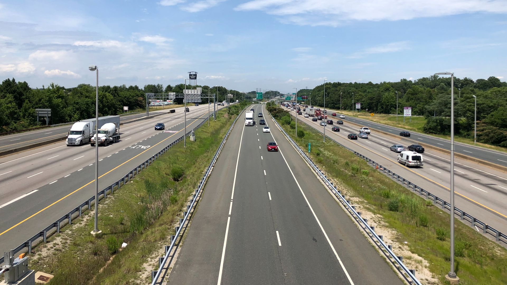 File:2019-06-24 14 16 48 View north along Interstate 95 from the overpass for Virginia State Route 2000 (Opitz Boulevard) on the edge of Potomac Mills and Marumsco in Prince William County, Virginia.jpg