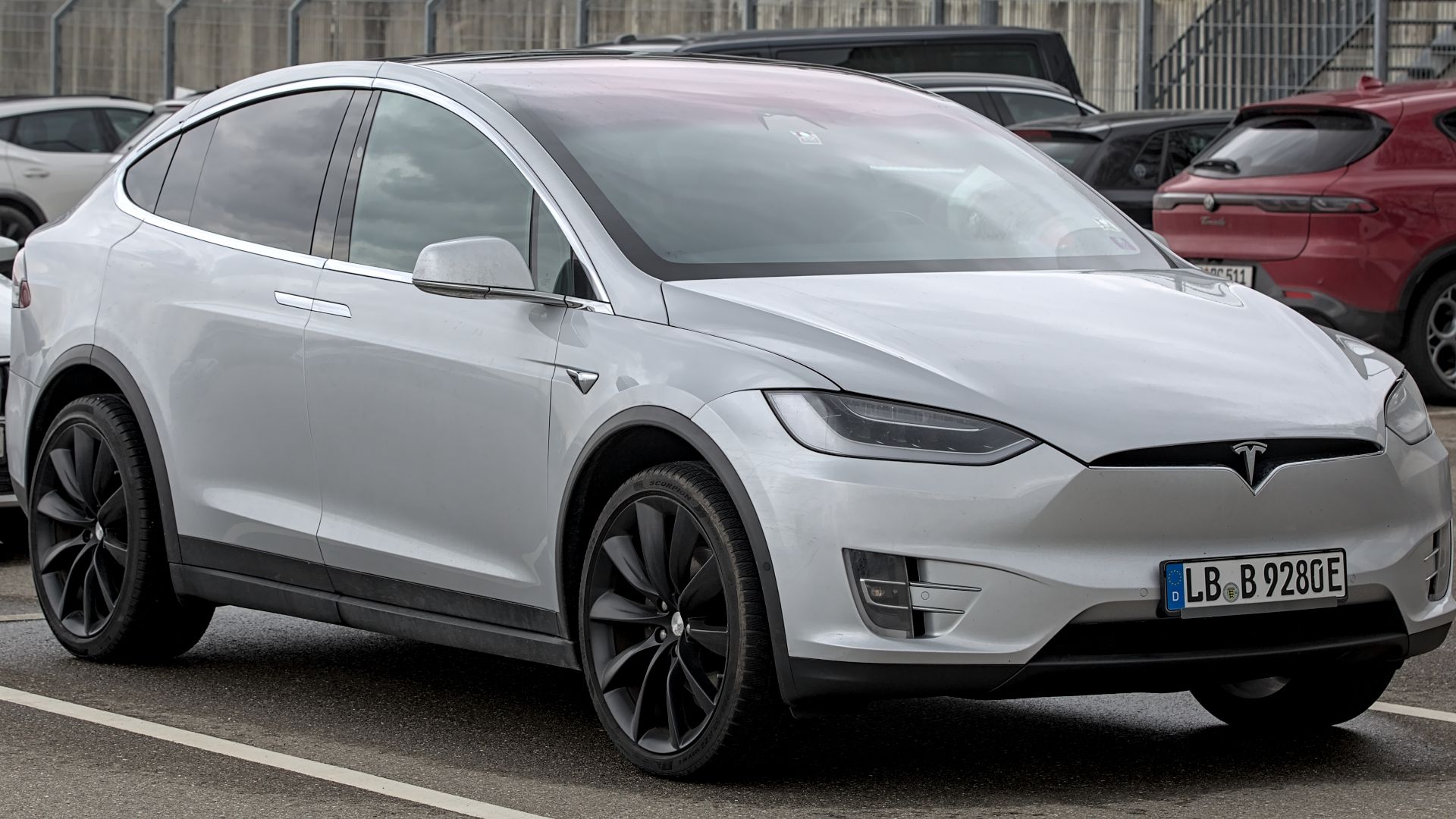 File:Tesla Model X 100D 1X7A6736.jpg