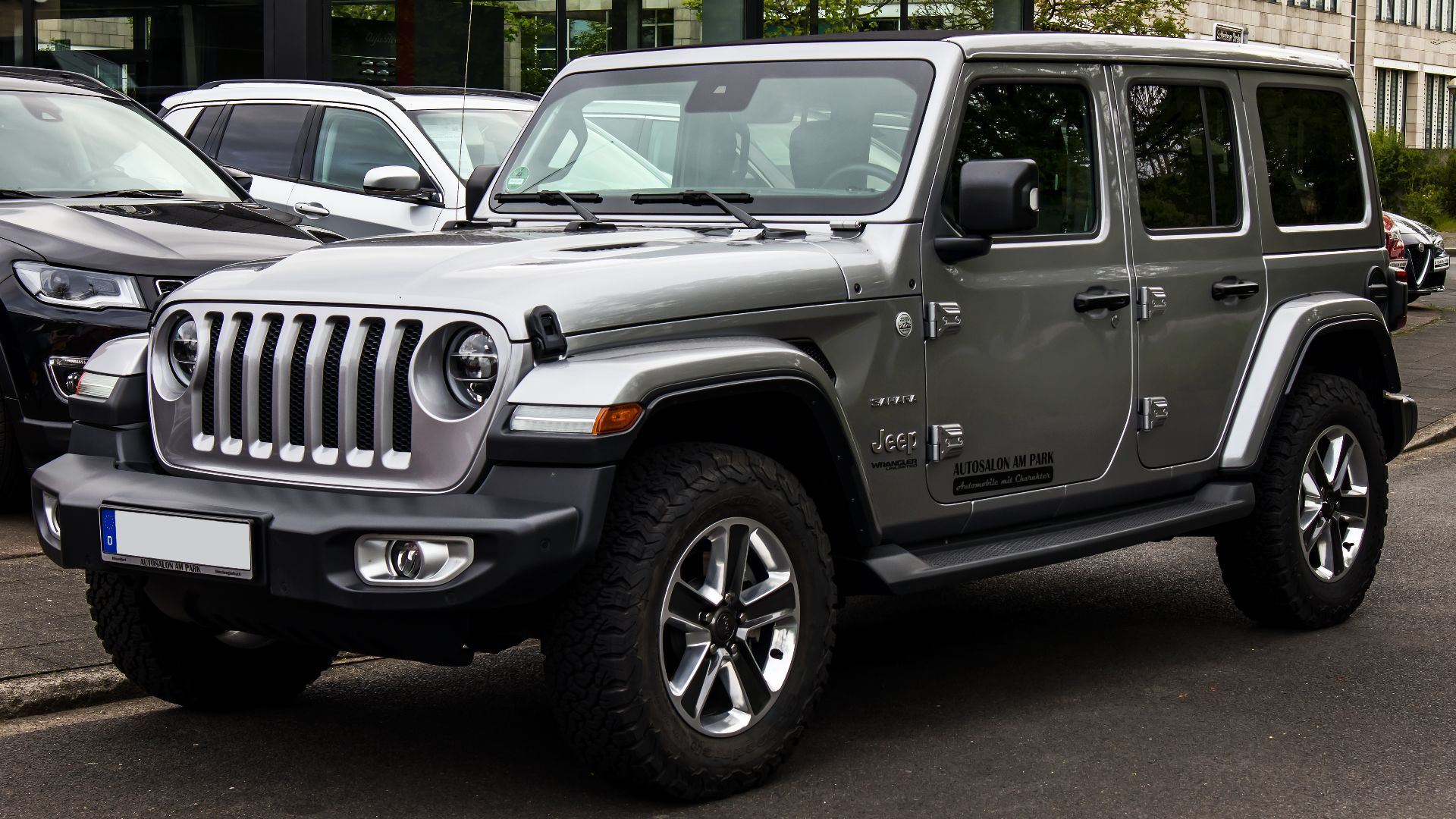 File:Jeep Wrangler Unlimited 2.2 CRDi Sahara (JL) – f 08052021.jpg