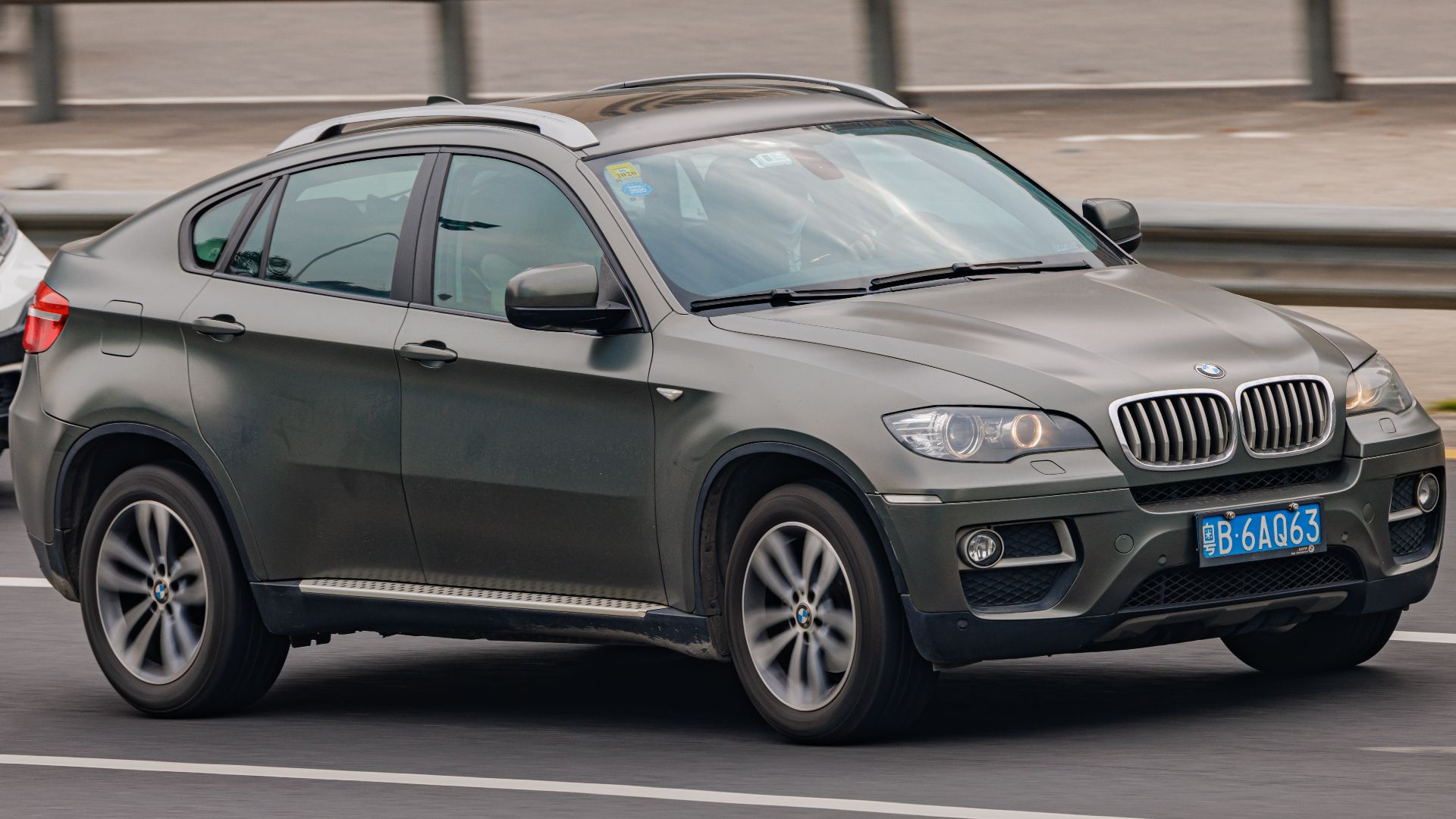 File:BMW X6 (E71) China (6).jpg